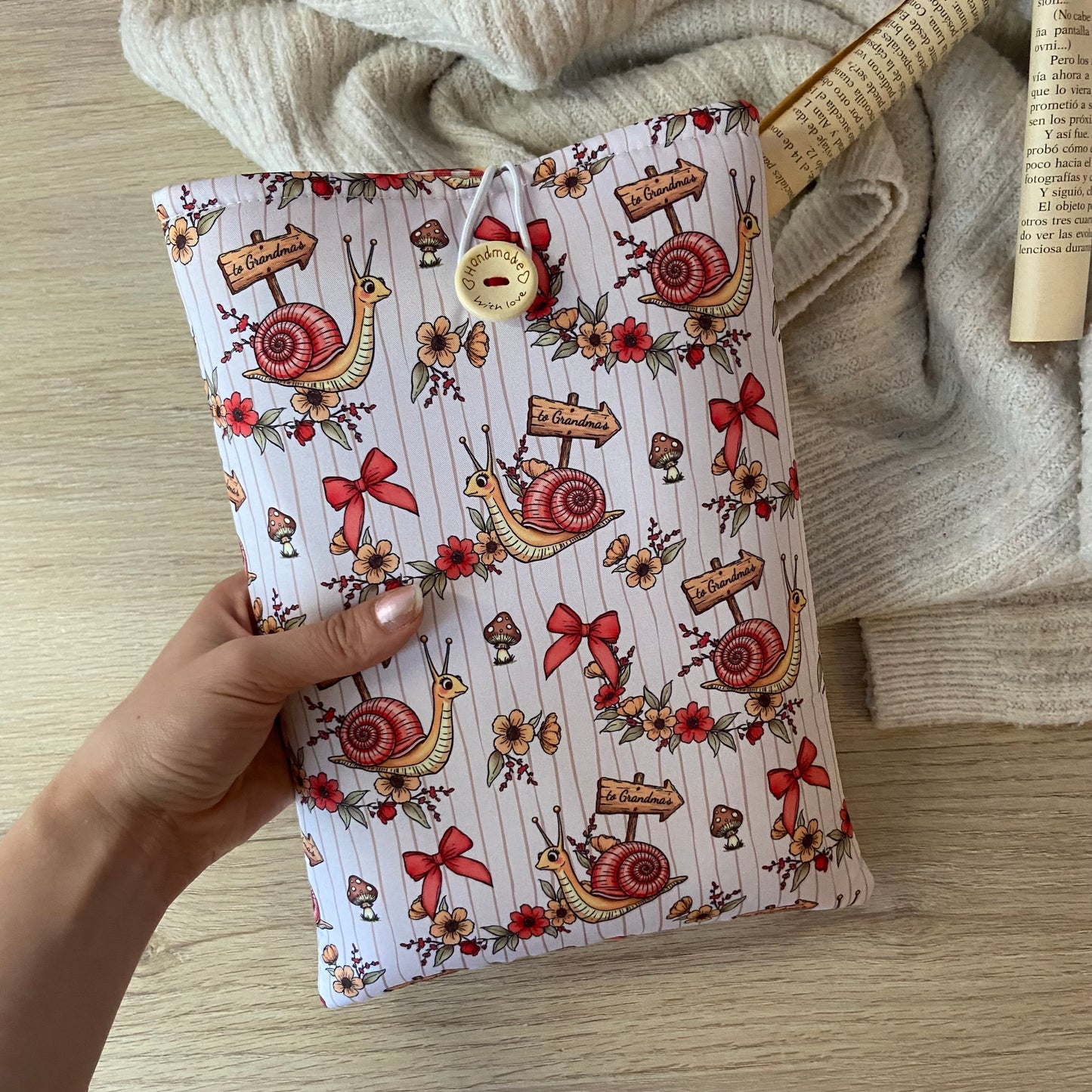 Funda literaria caracoles