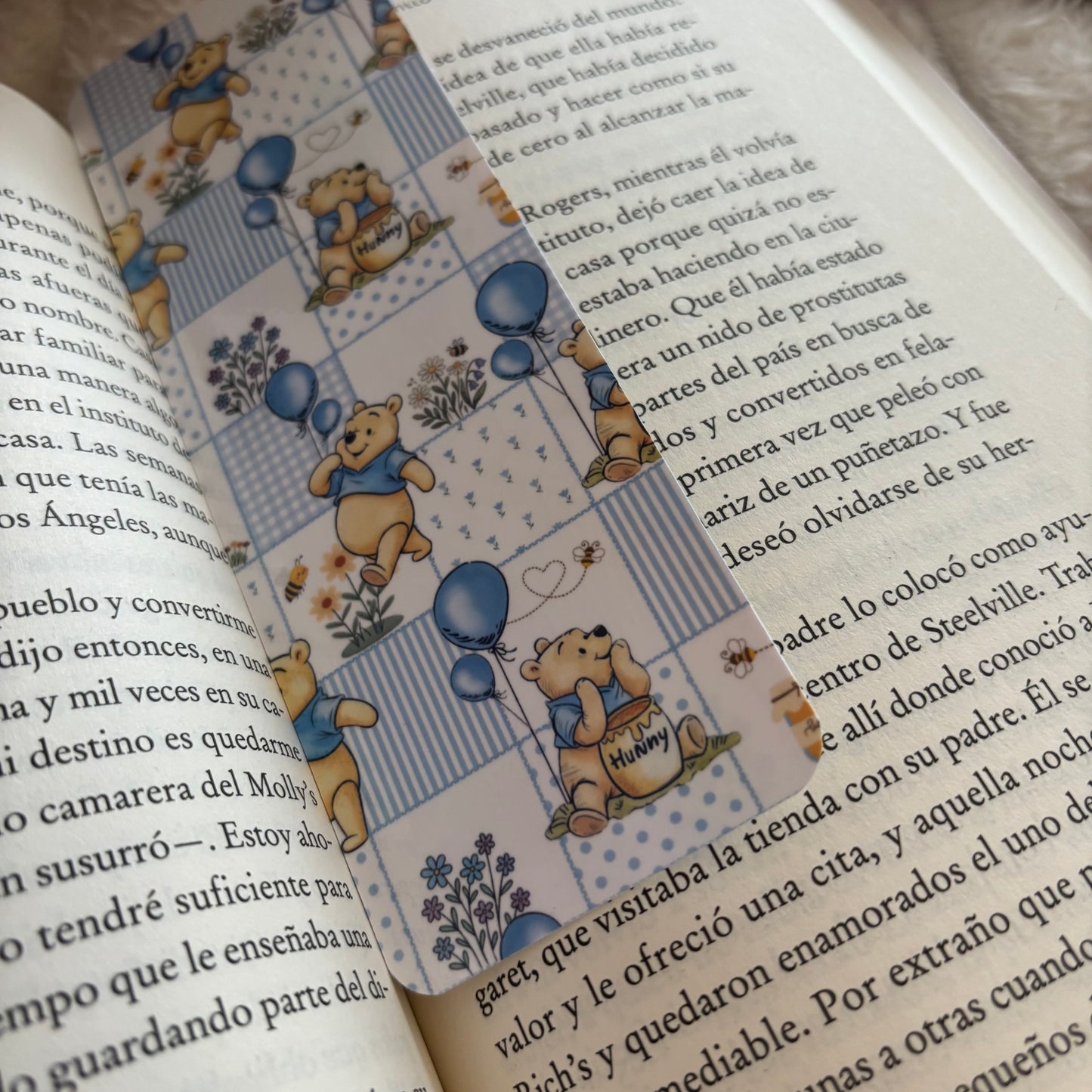 Marcapáginas blue Winnie holográfico