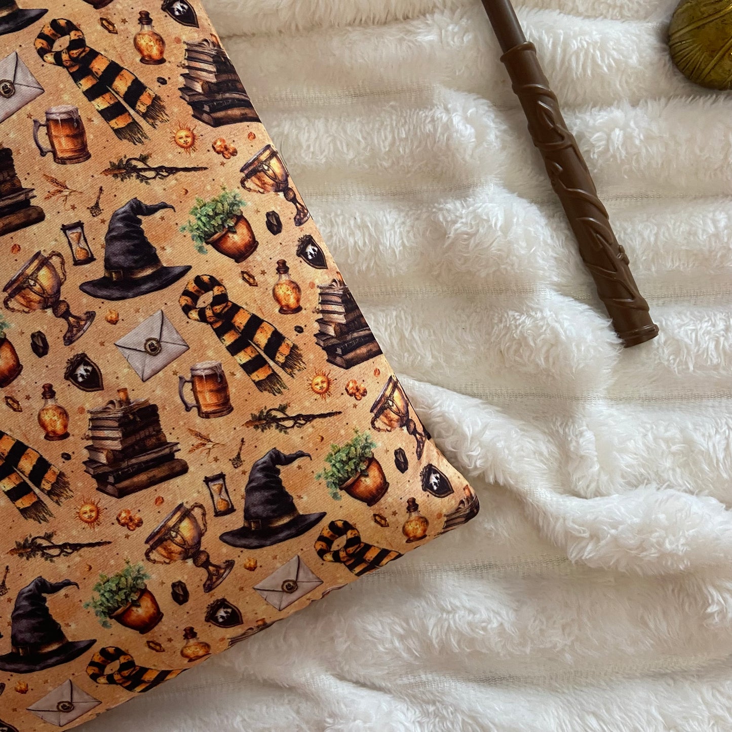 Funda literaria Hufflepuff outlet