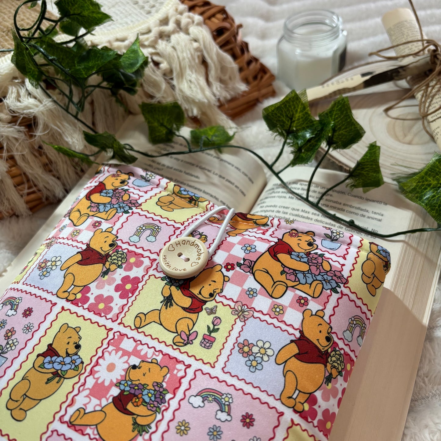 Funda literaria collage Winnie