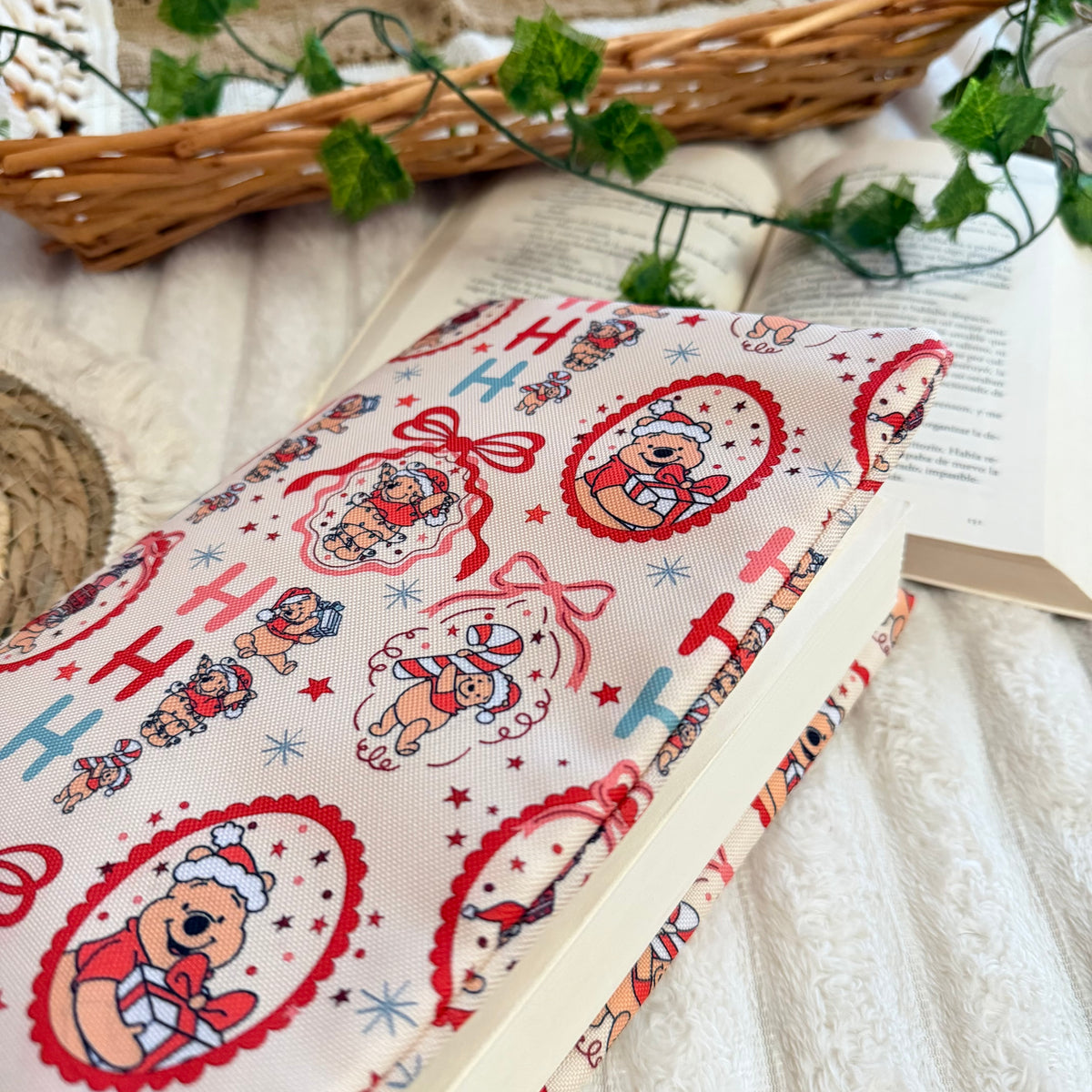 Funda ajustable Winnie navideño impermeable
