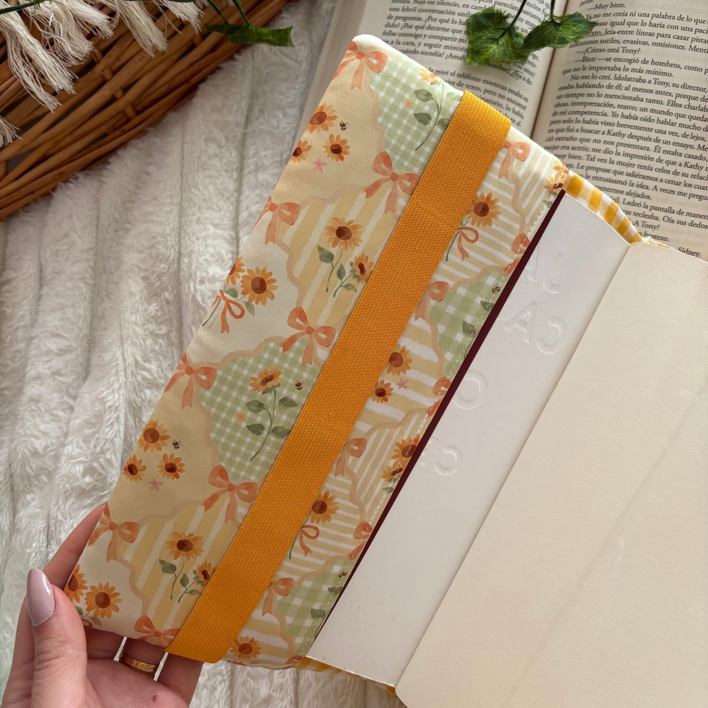 Funda ajustable girasoles en primavera