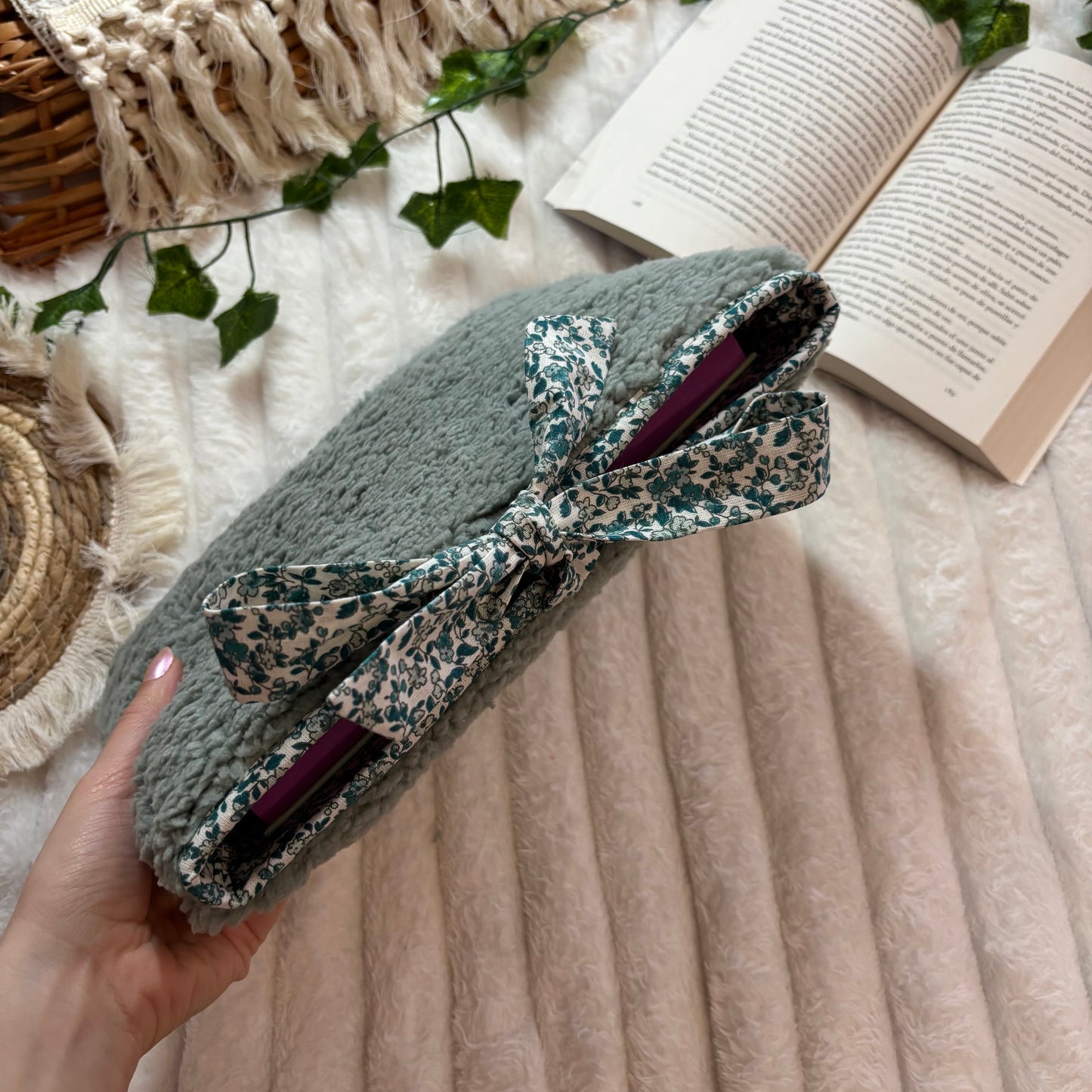 Funda literaria borreguito Cosmo