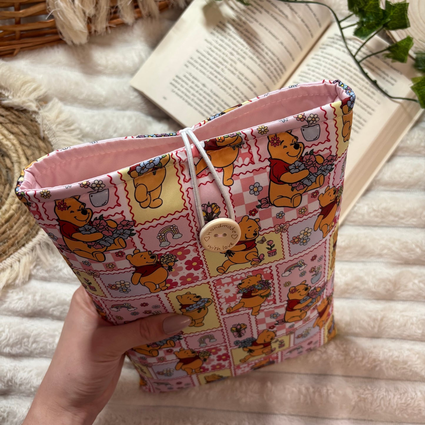 Funda literaria collage Winnie
