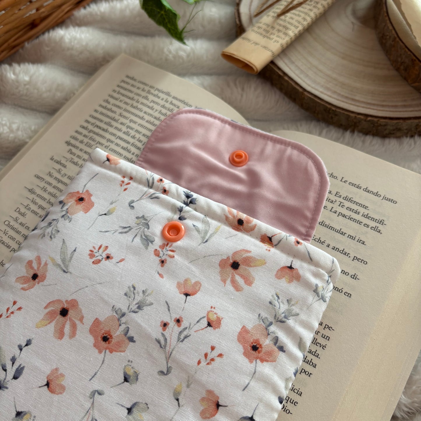 Funda para ebook amapolas