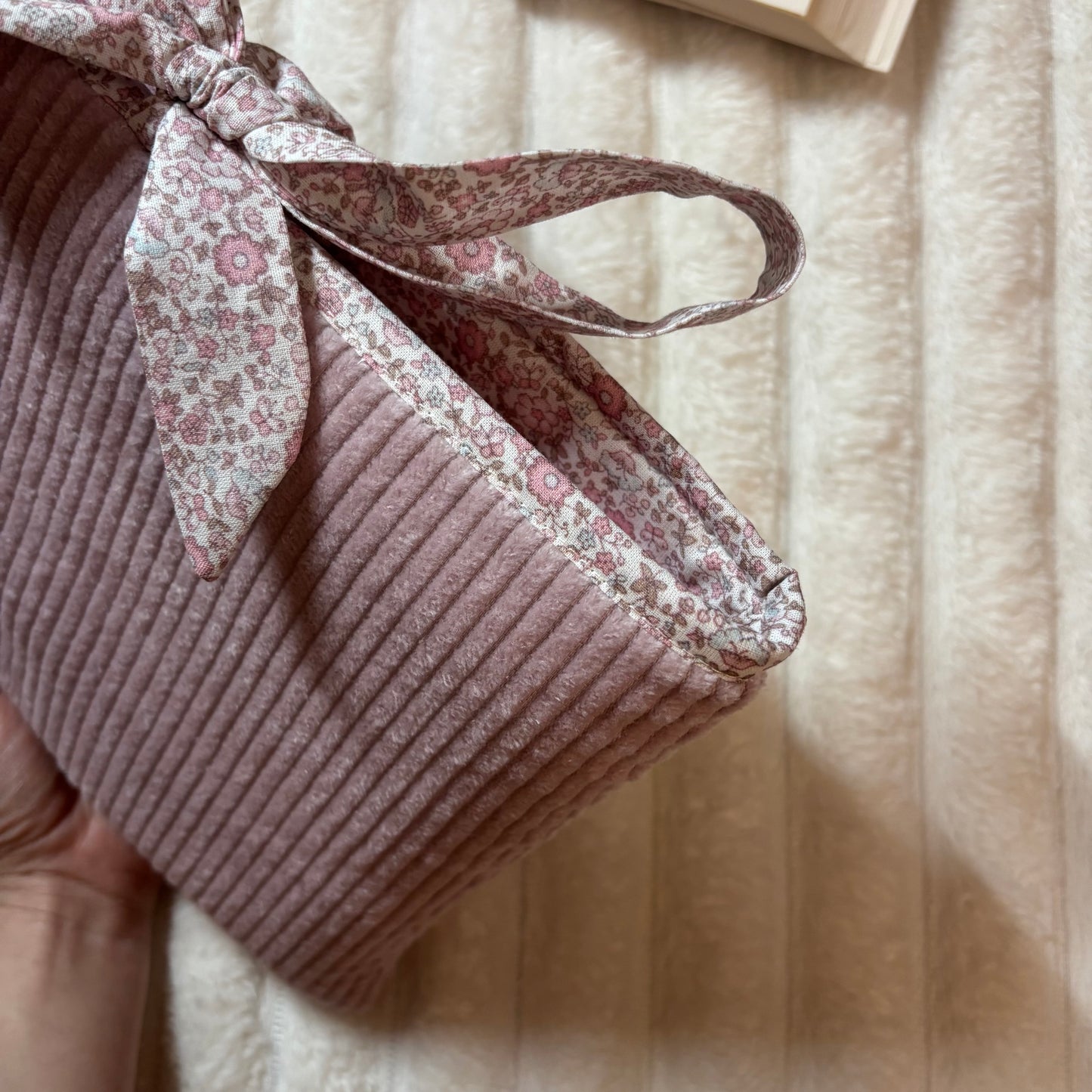 Funda literaria California de pana