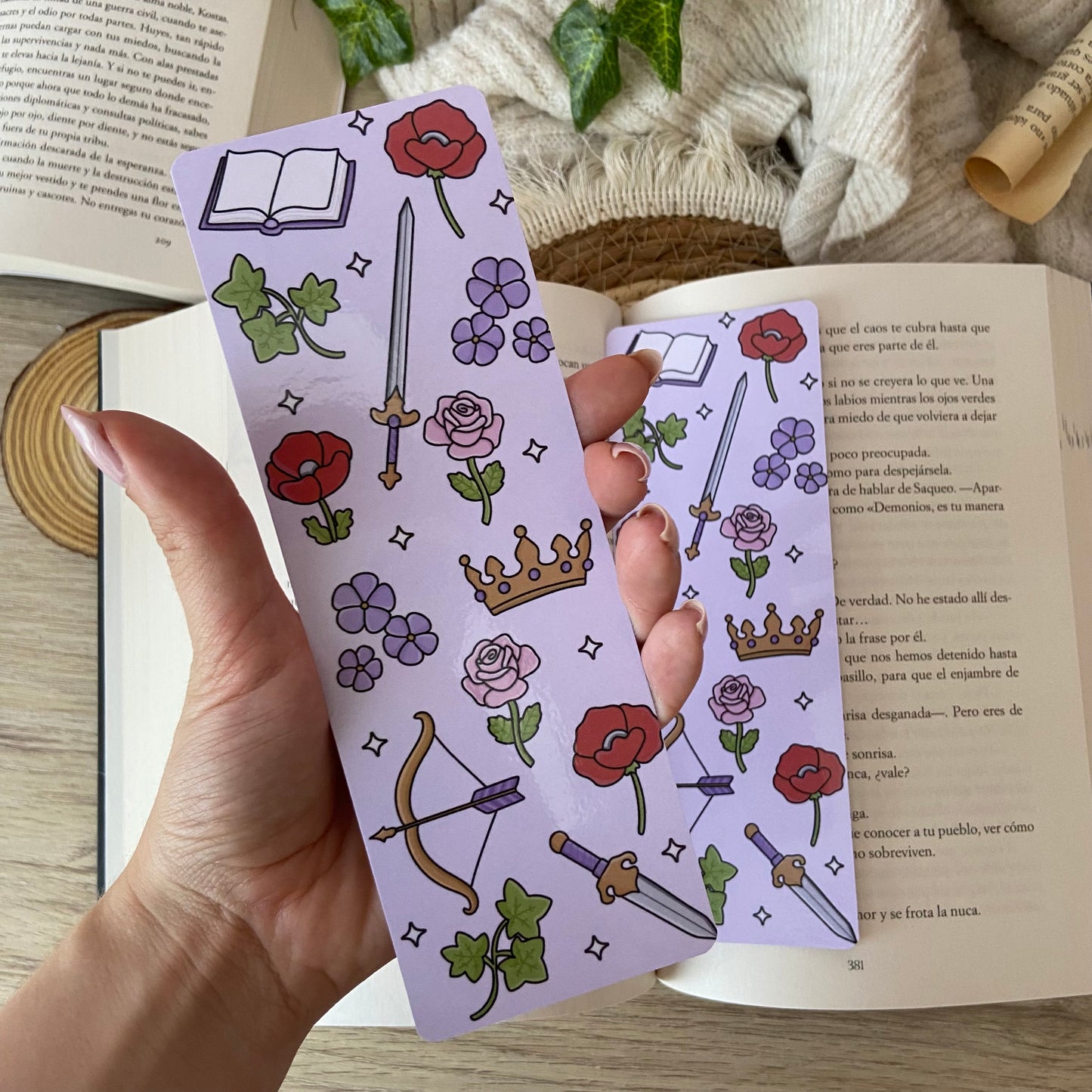 Pack funda powerless + marcapáginas + taza