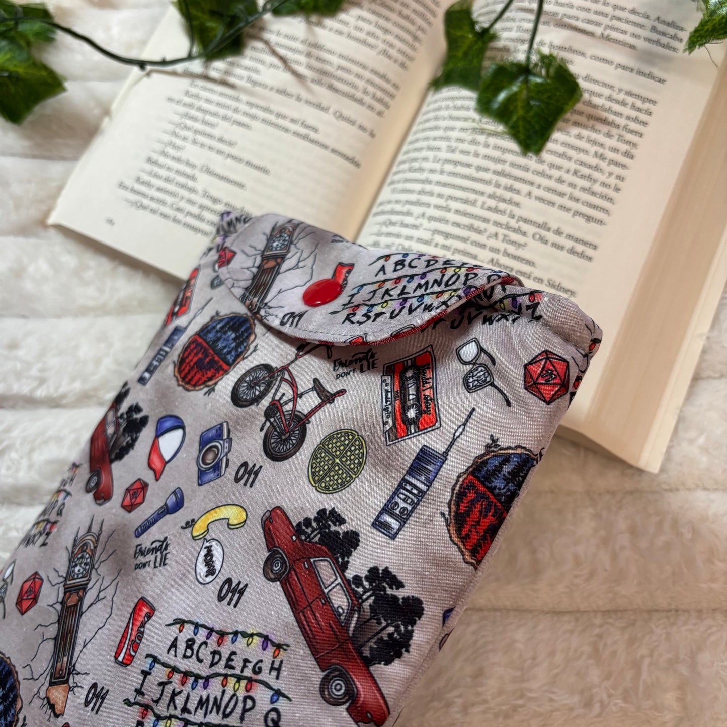 Funda kindle/kobo libra colour Stranger things
