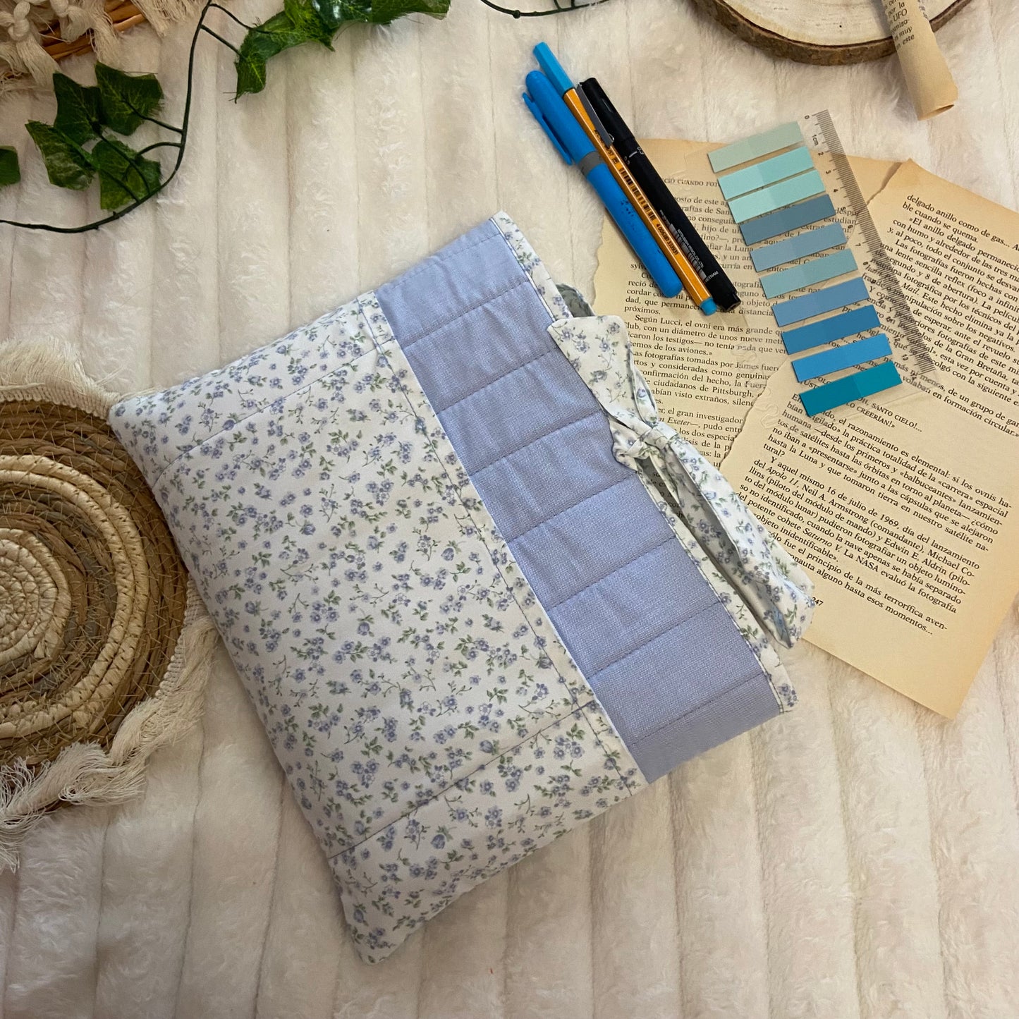 Funda literaria Bloom acolchada con bolsillos