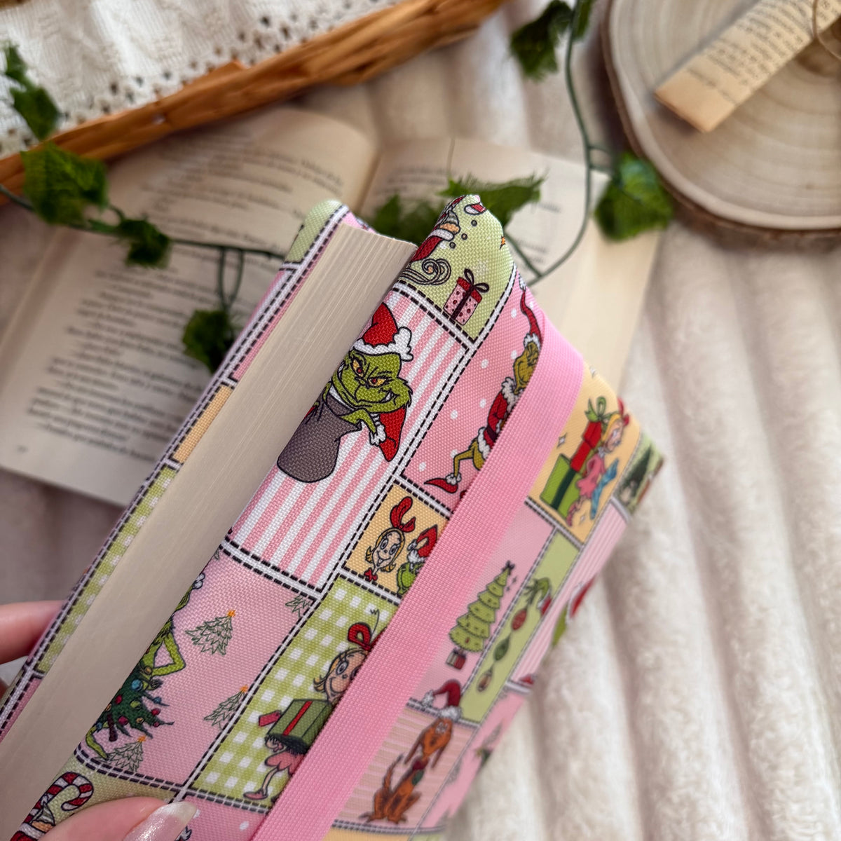 Funda ajustable Grinch impermeable