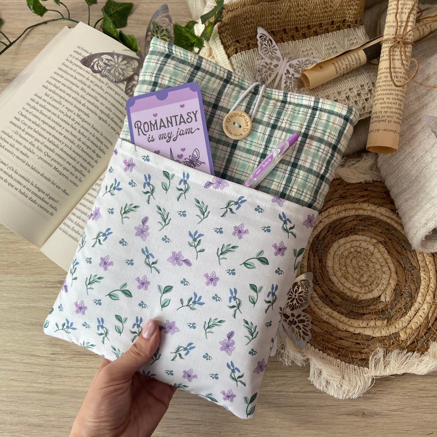 Funda literaria Atenea con bolsillo