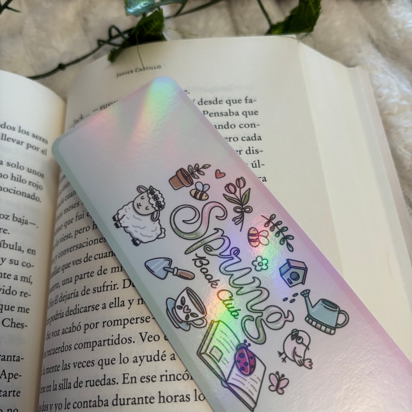 Marcapáginas Spring bookclub holográfico