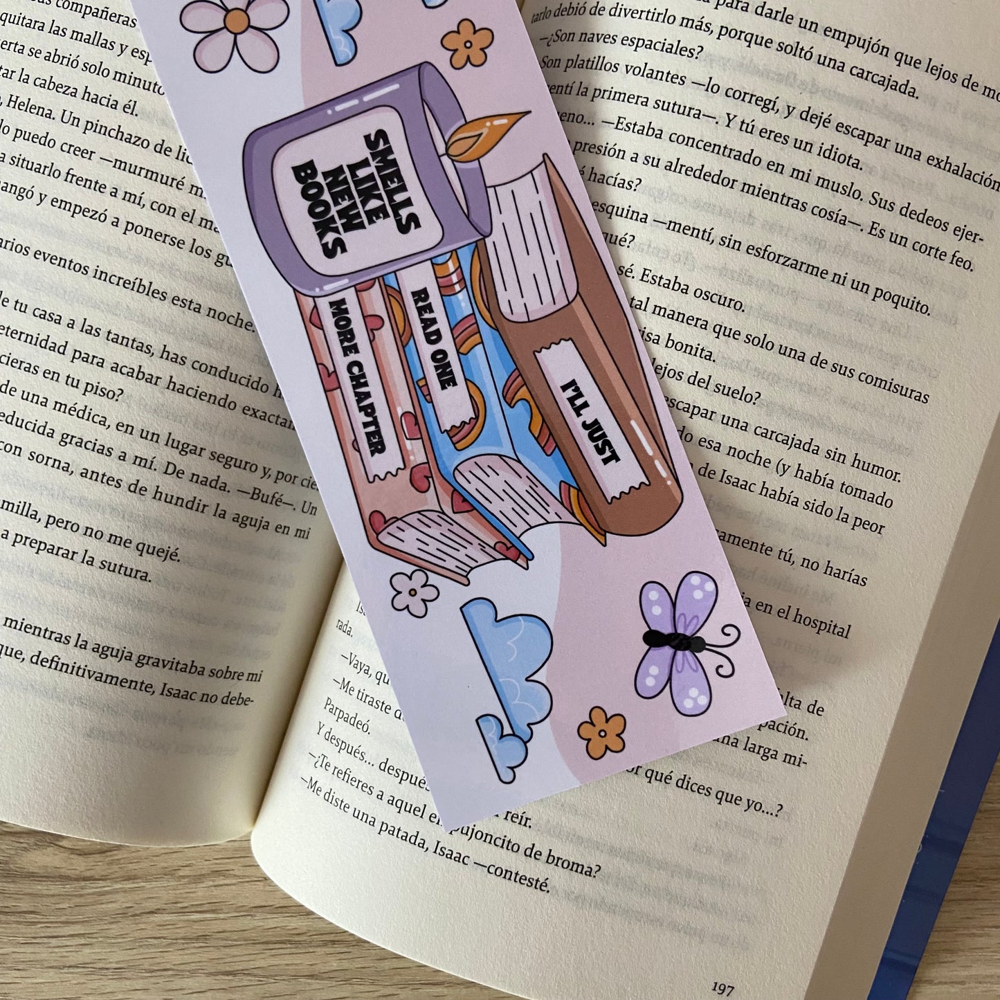 Marcapáginas smells like new books
