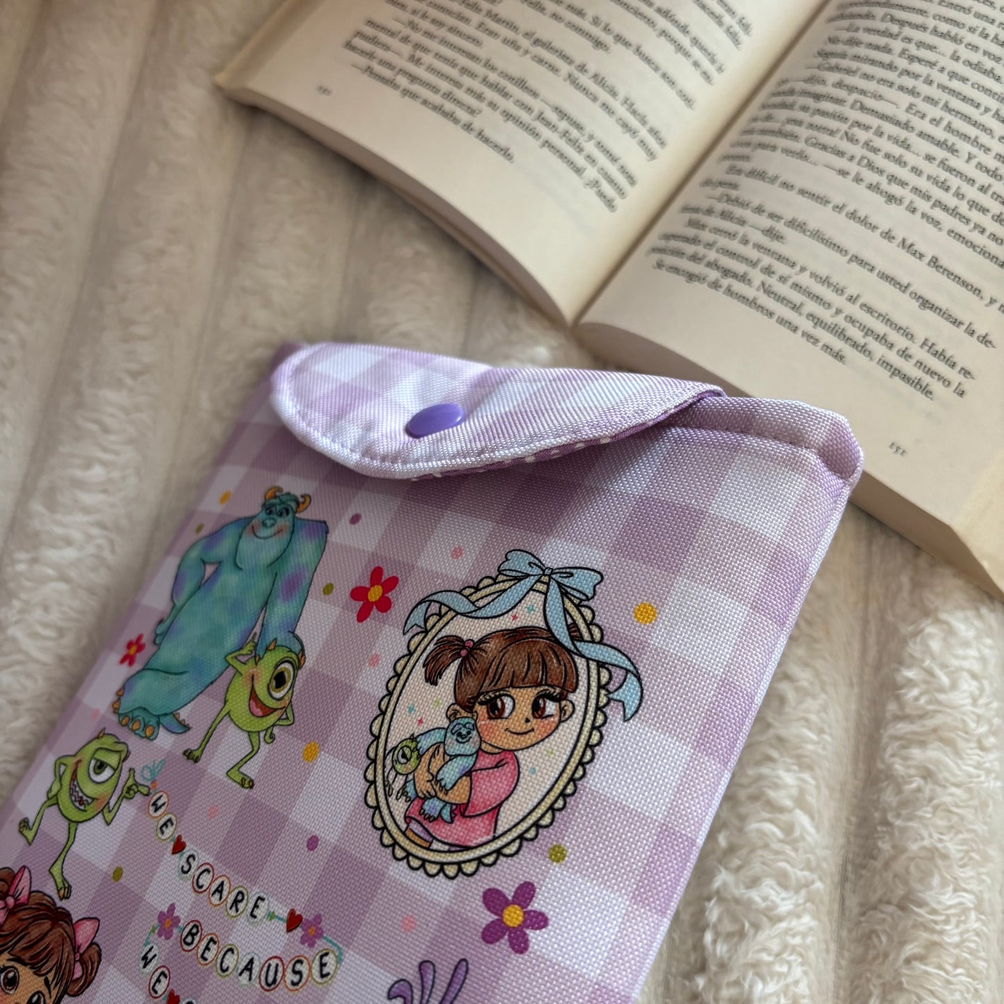 Funda kindle/kobo Monstruos S.A impermeable