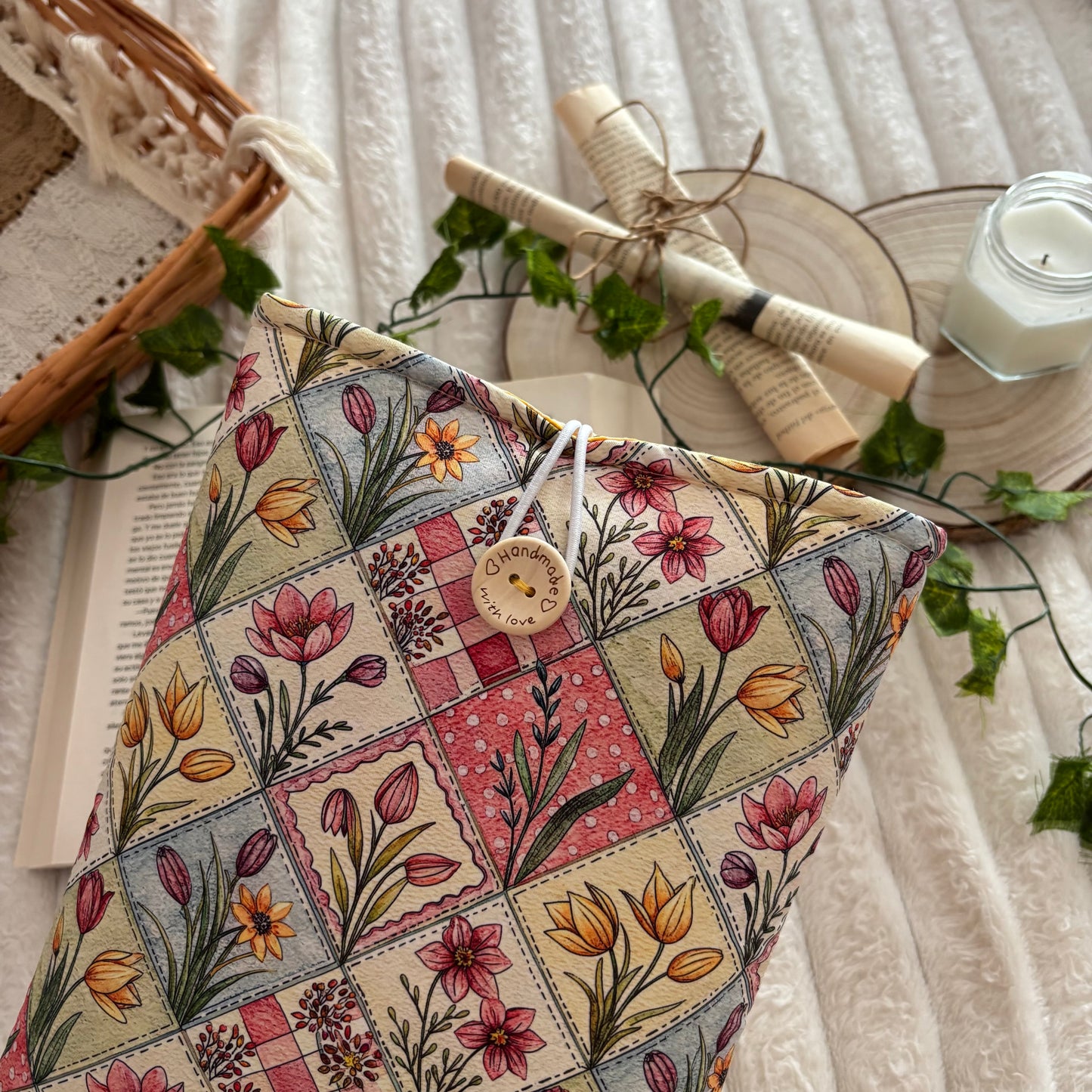 Funda literaria jardín encantado