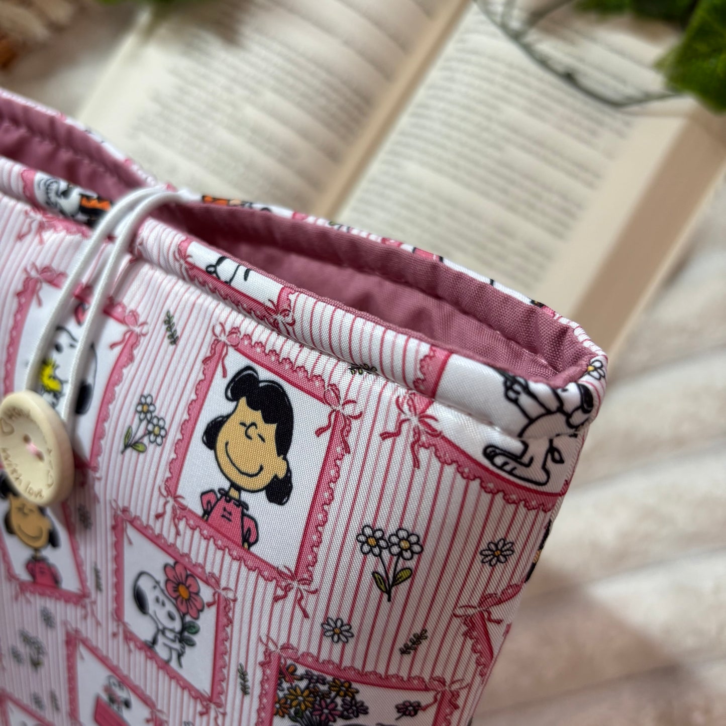 Funda literaria cuadros de Snoopy