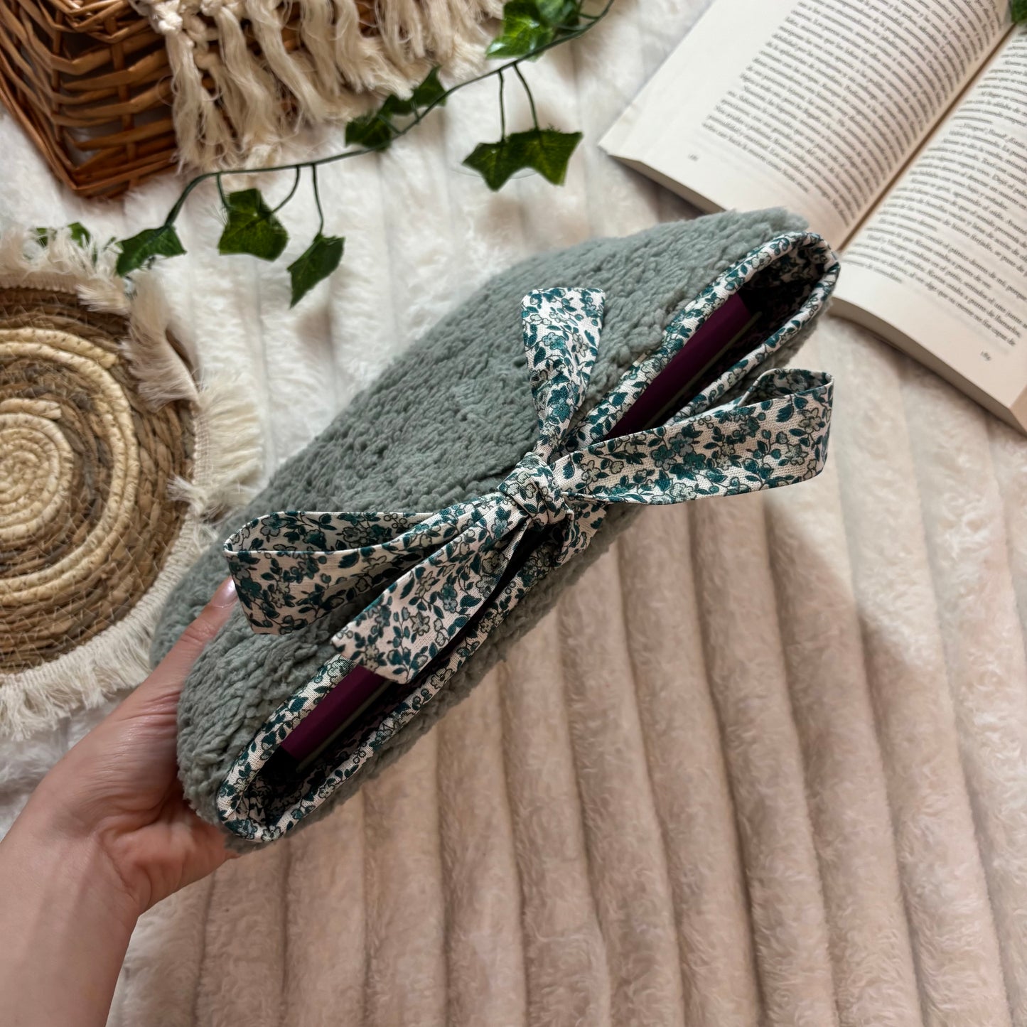 Funda literaria borreguito Cosmo