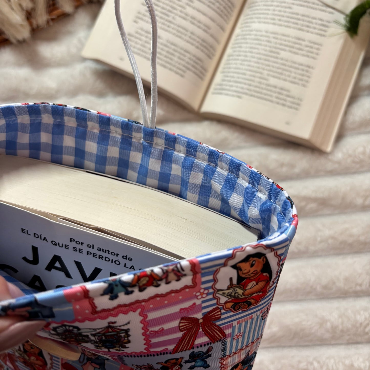 Funda literaria Lilo, Stitch y Angel