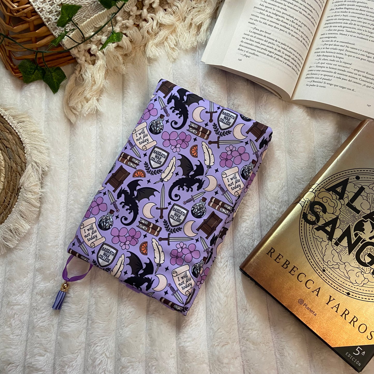 Funda ajustable Basgiath war college