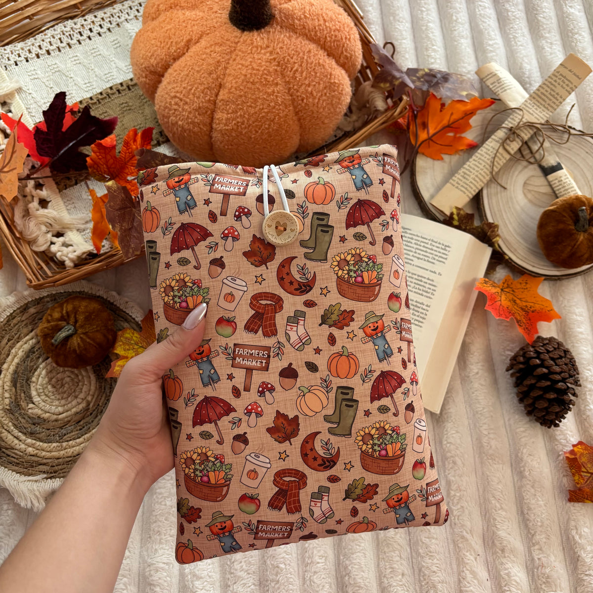 Funda literaria farmer market in autumn