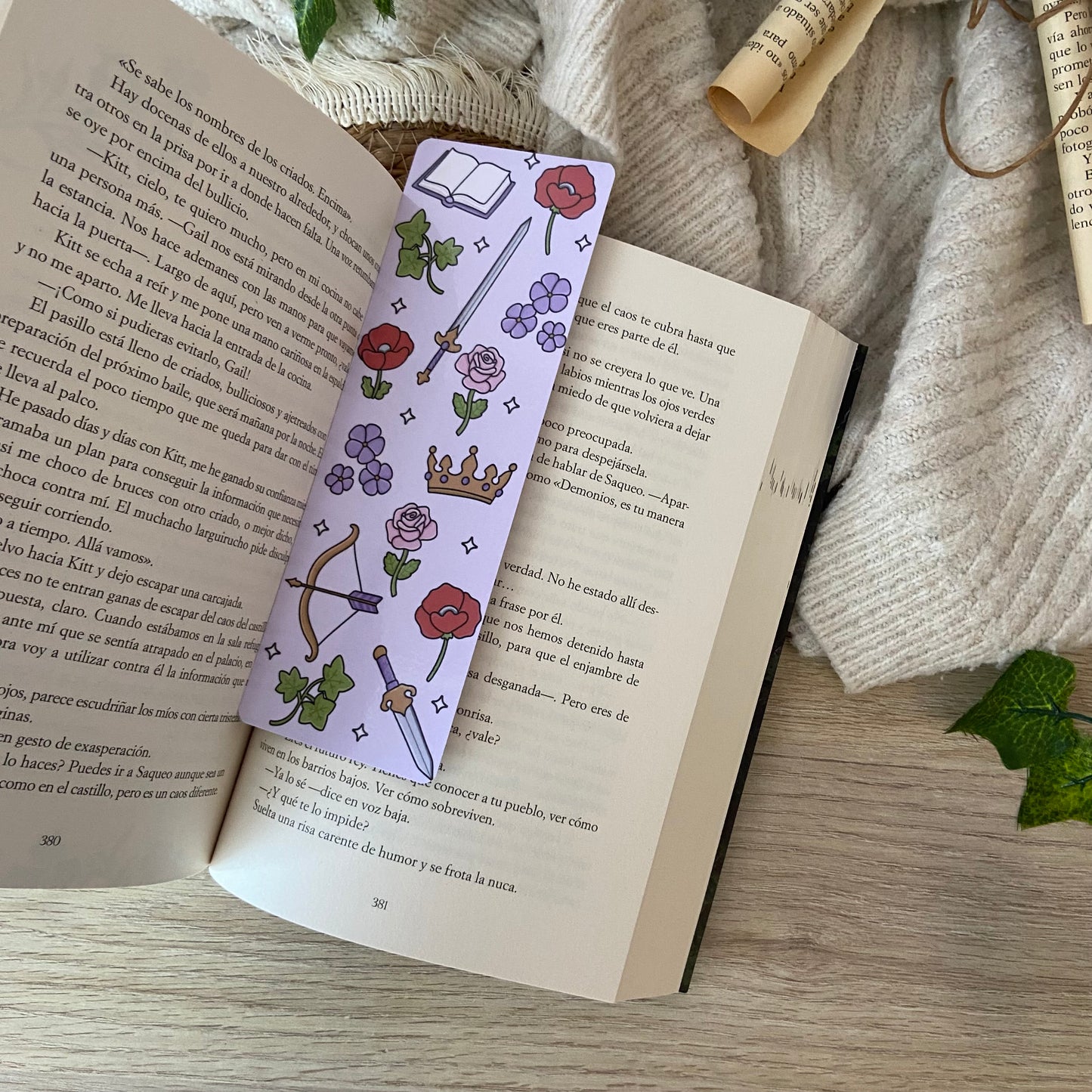 Pack funda powerless + marcapáginas + taza