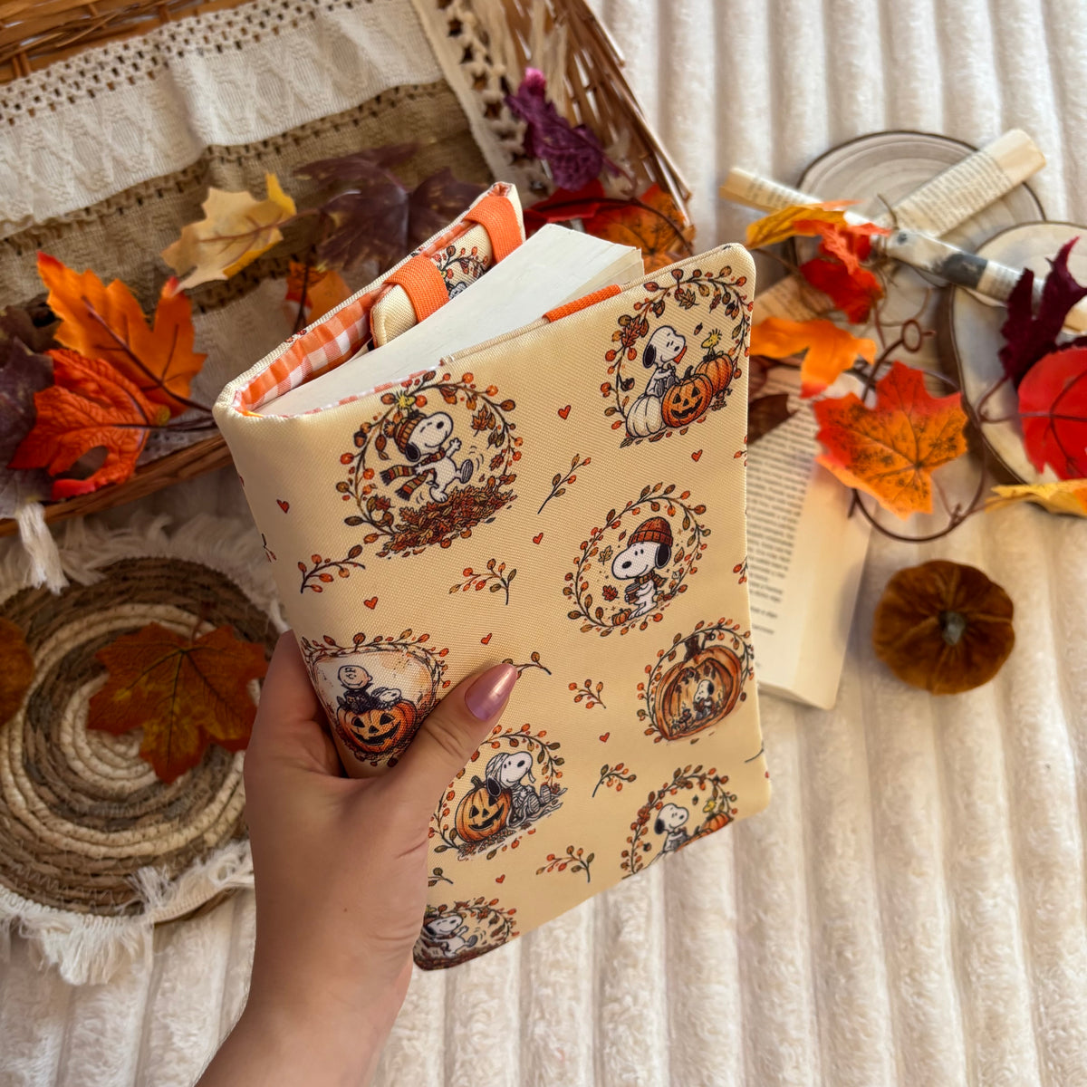Funda ajustable Hello Autumn Snoopy impermeable