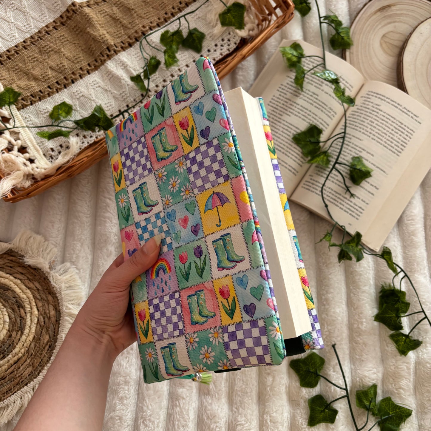 Funda ajustable corazones de Abril impermeable