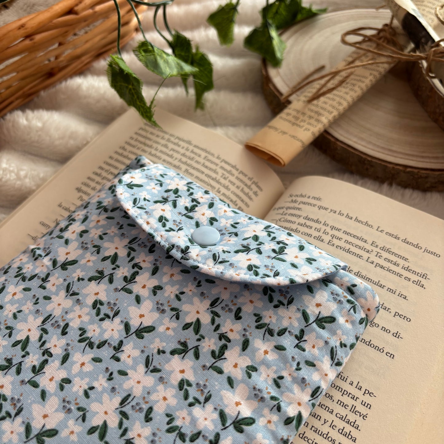 Funda para ebook Margaret en azul