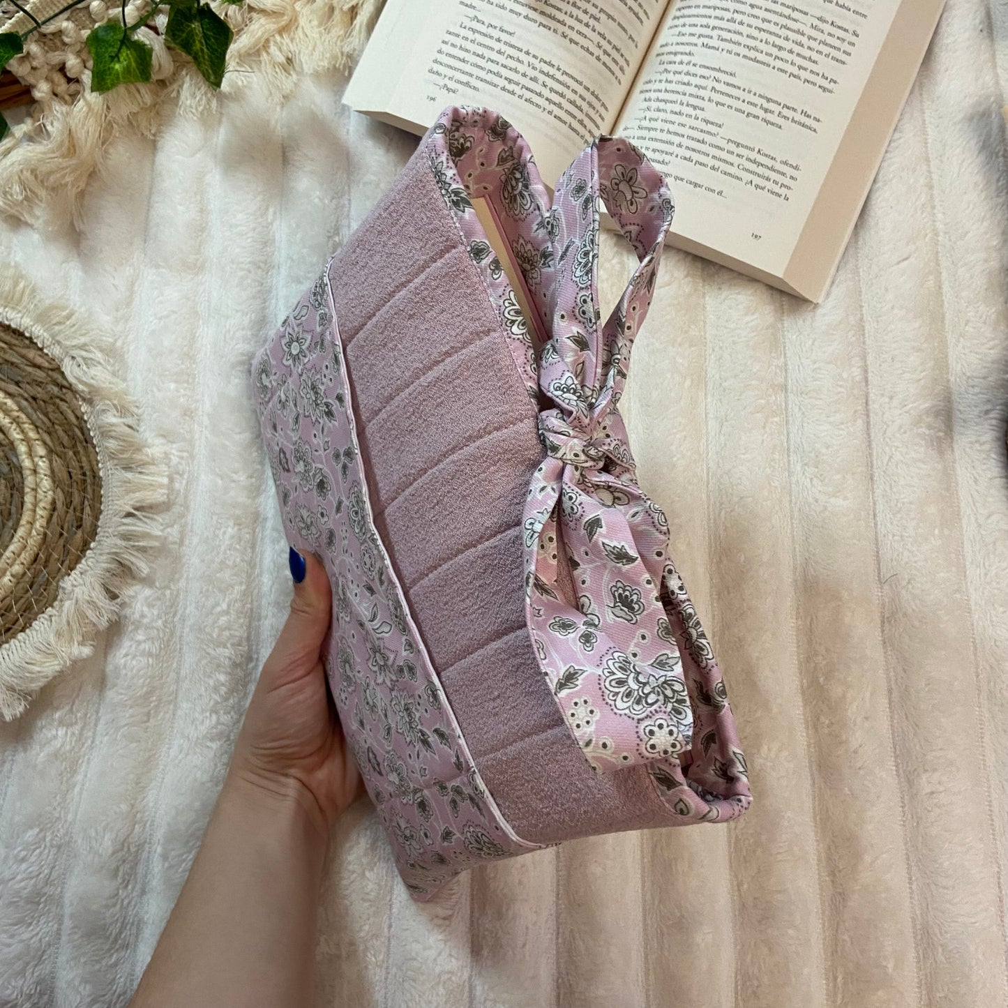 Funda literaria Rosalia con bolsillo acolchada