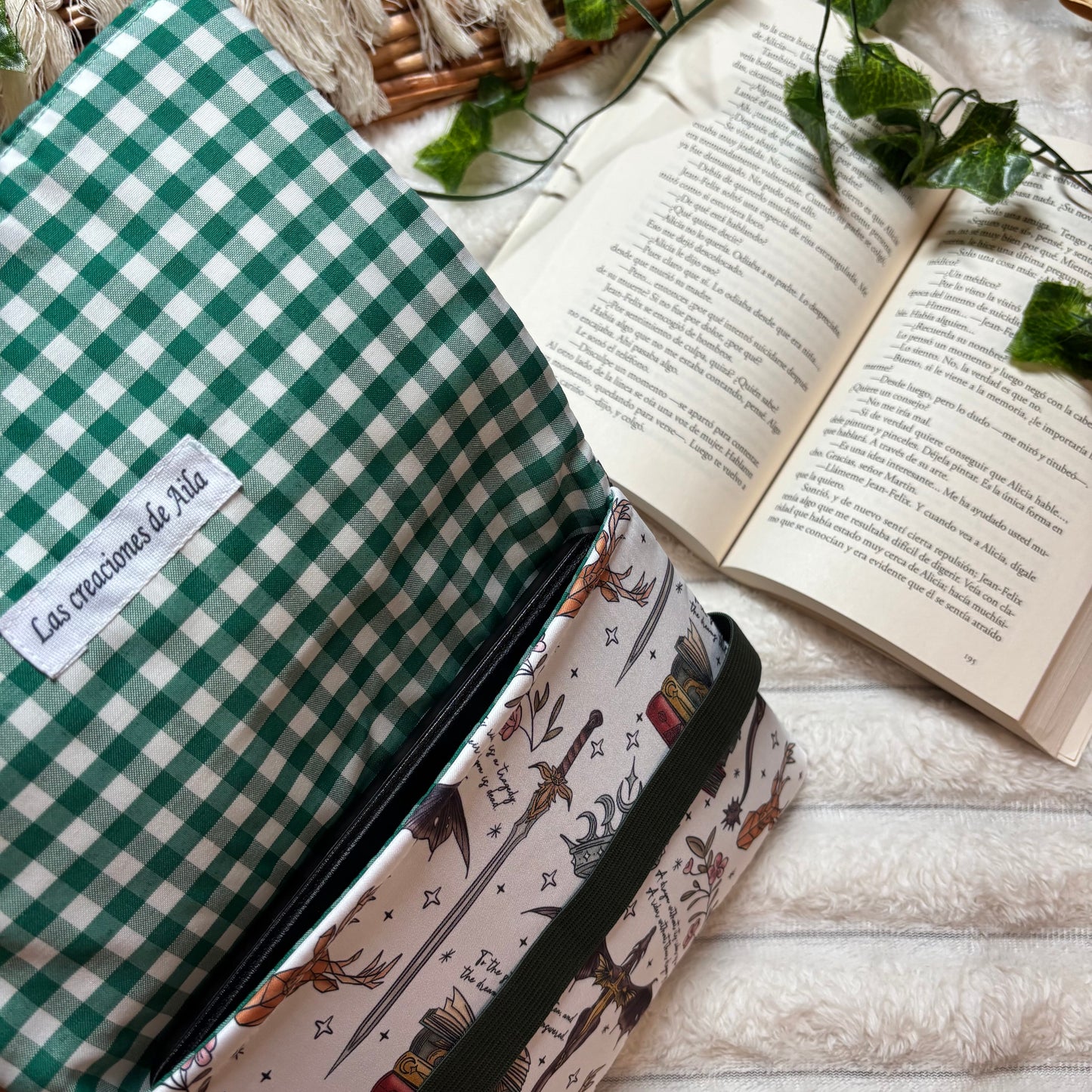 Funda de solapas para ebook Fourth wing + Velaris