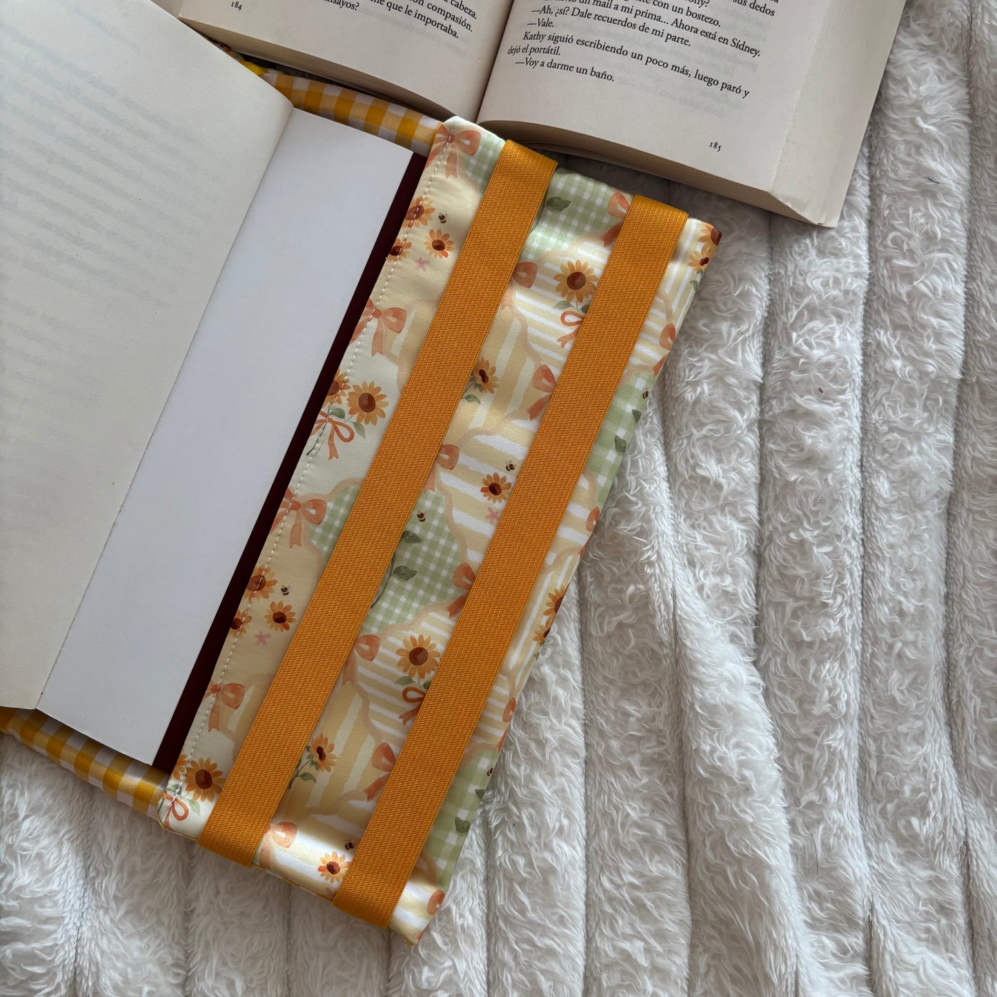 Funda ajustable girasoles en primavera