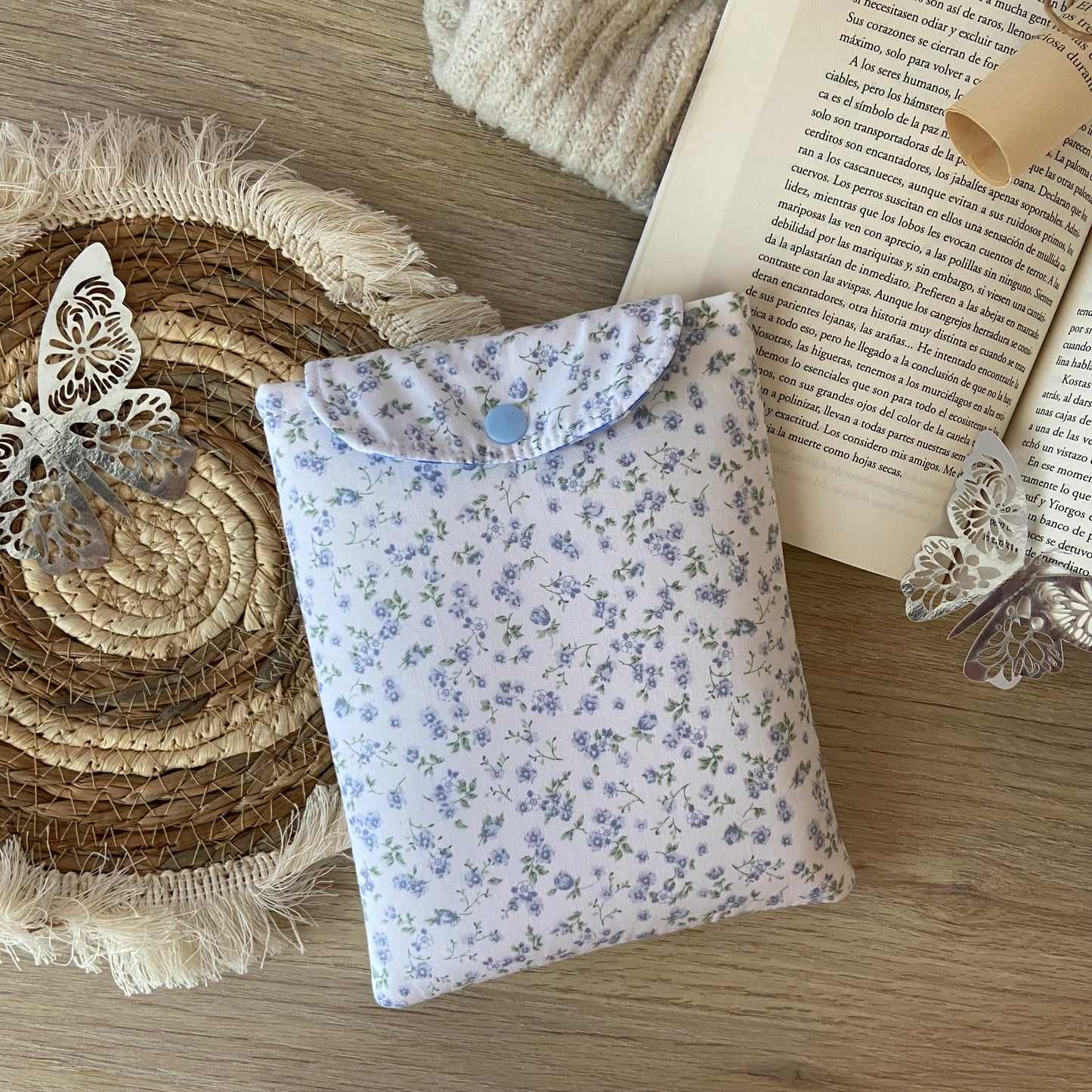 Funda kindle/kobo libra colour suspiros