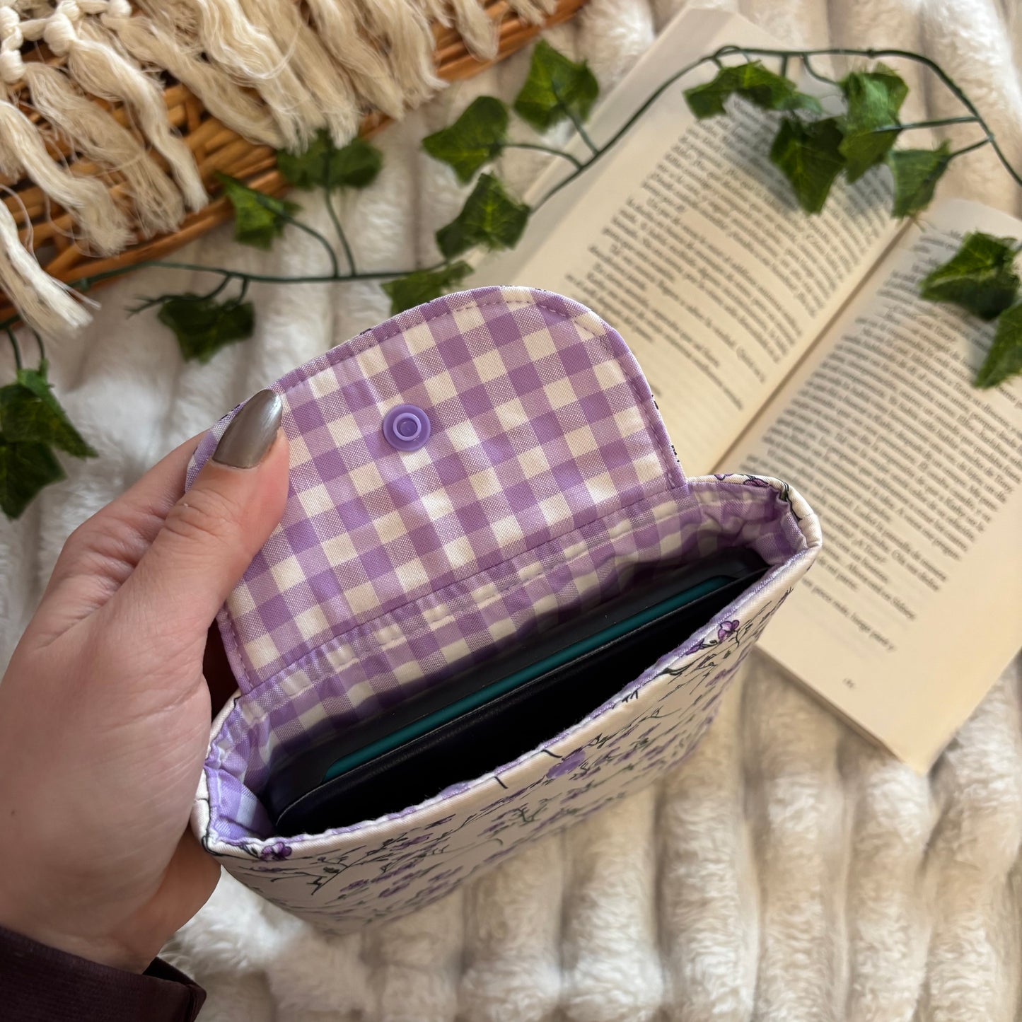 Funda kindle/kobo libra colour Afrodita