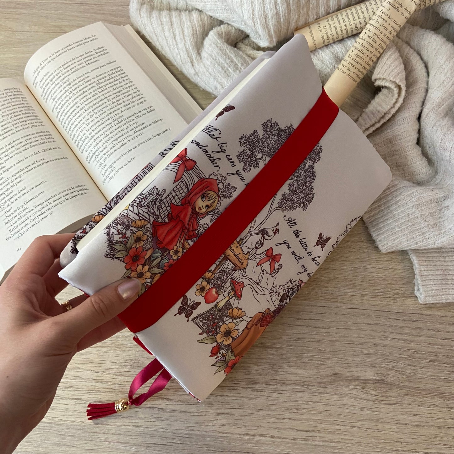 Funda ajustable Caperucita roja