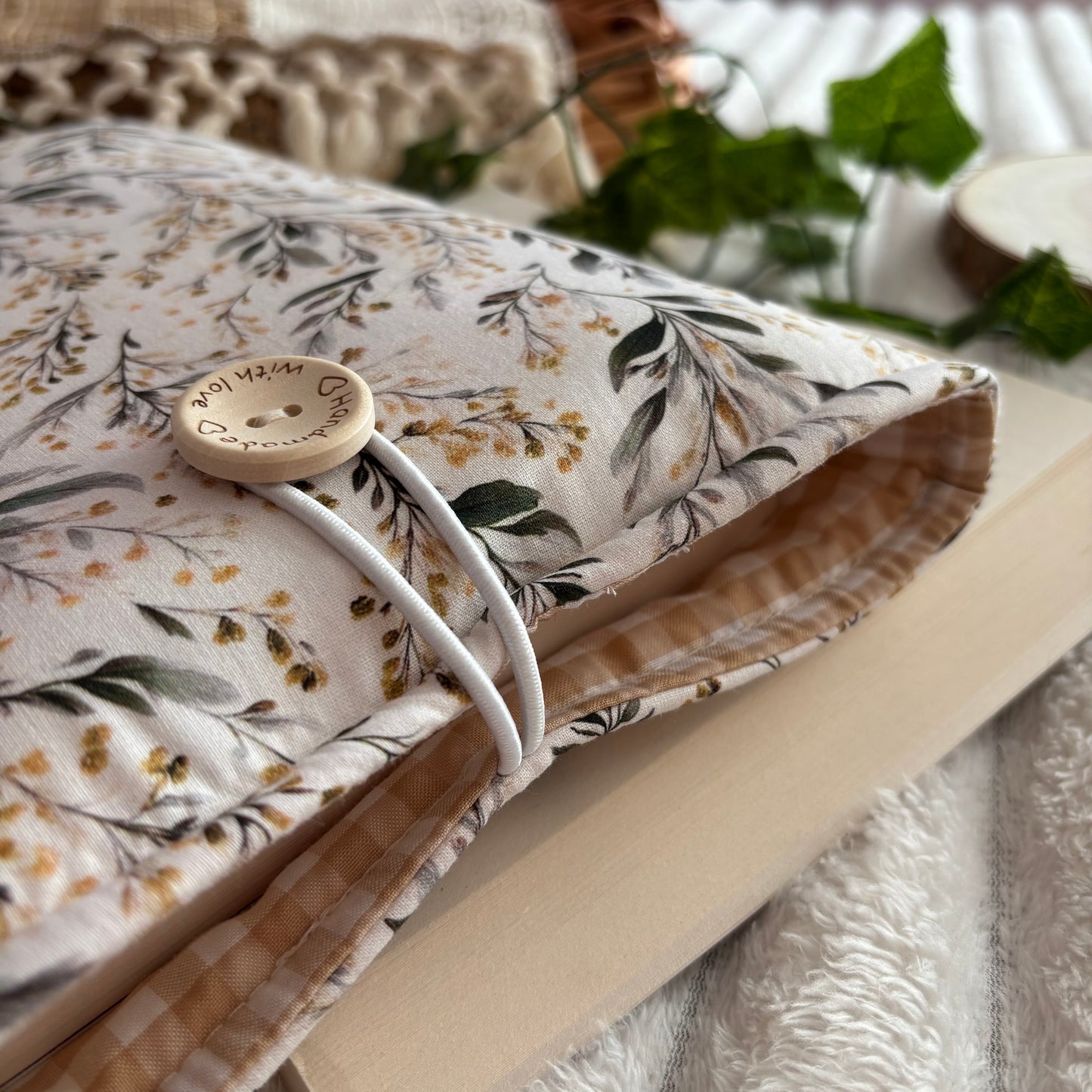Funda literaria en las plantas