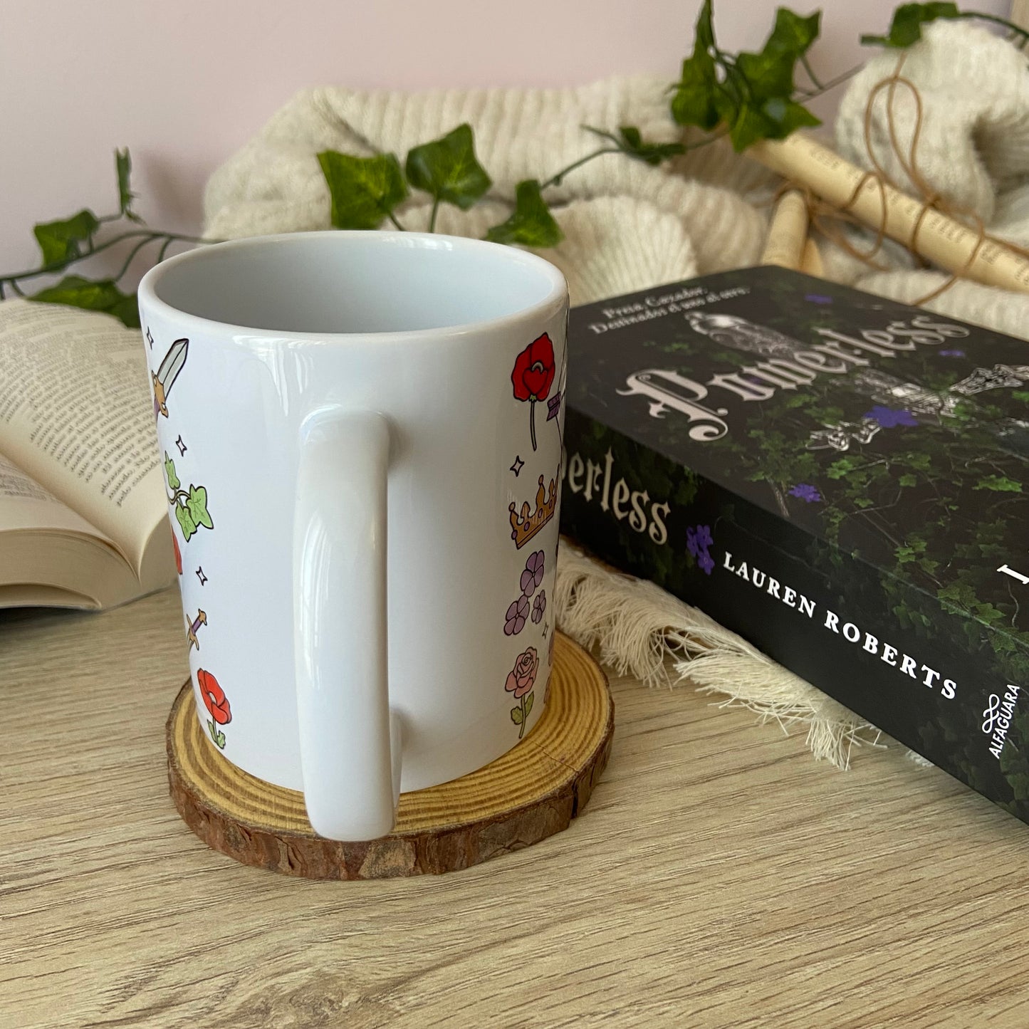 Pack funda powerless + marcapáginas + taza