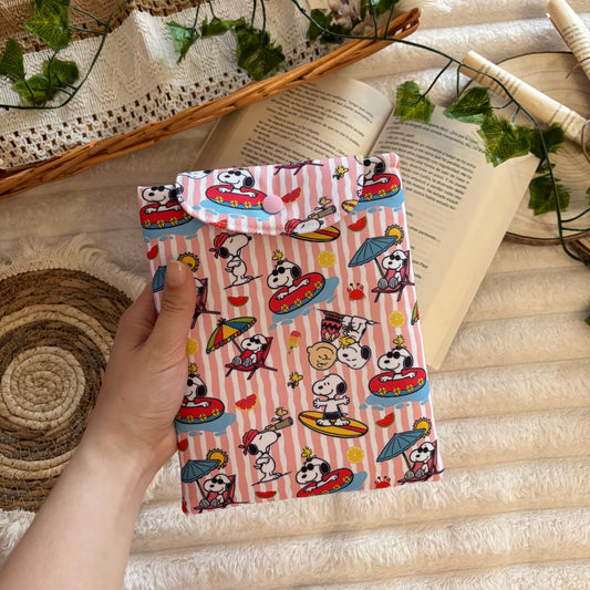 Funda kindle/kobo libra colour Snoopy veraniego impermeable
