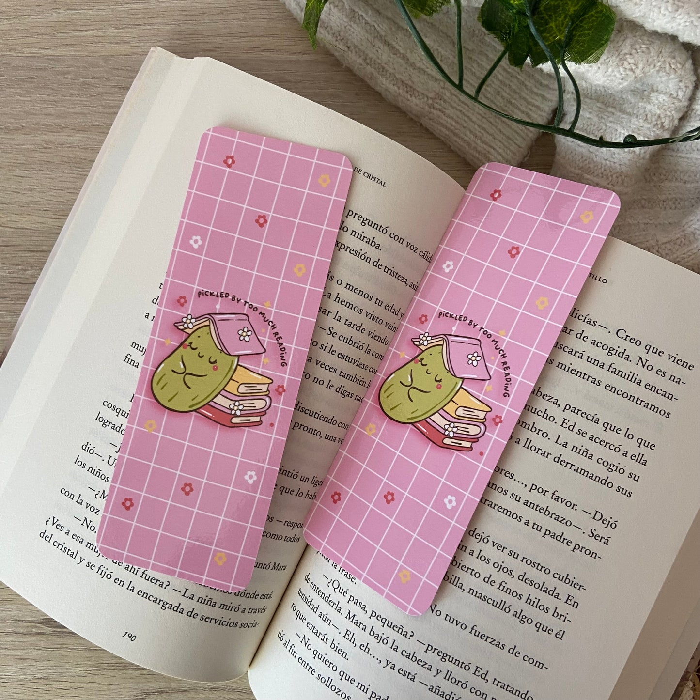 Marcapáginas Pickled by too much reading