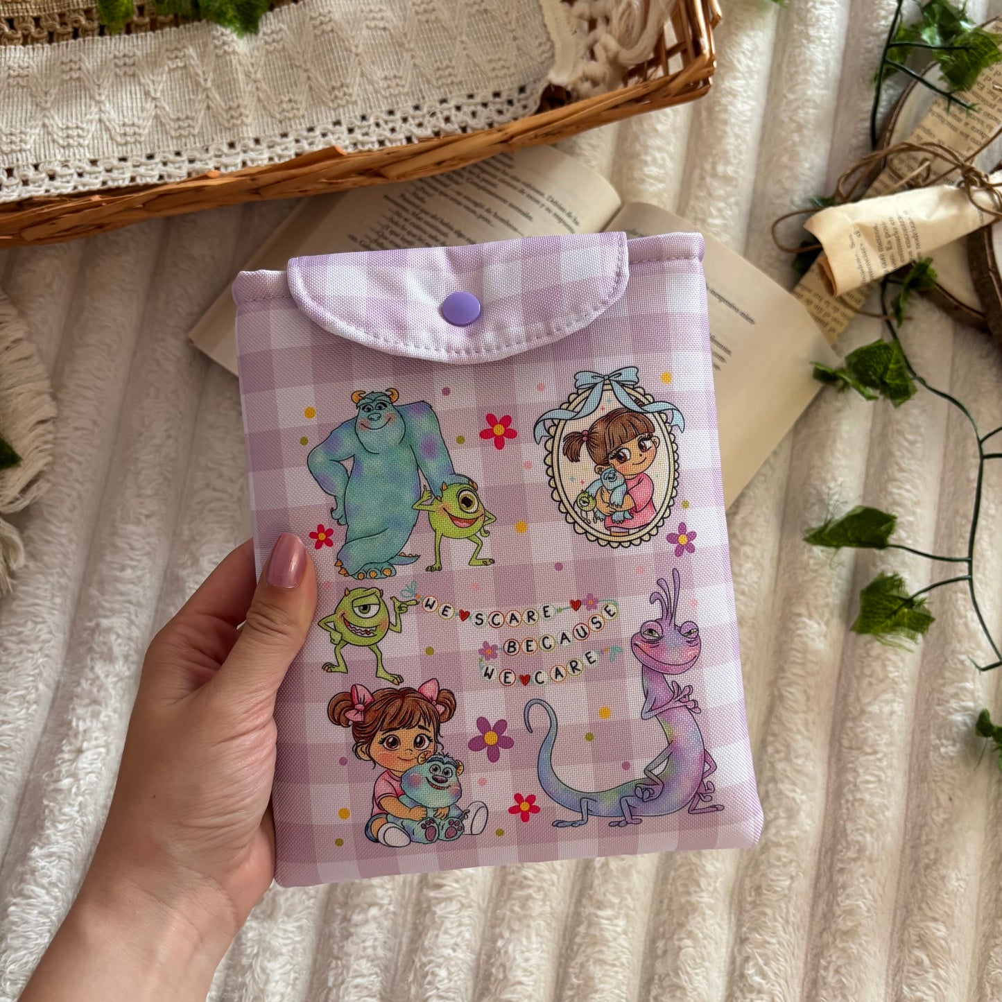 Funda kindle/kobo Monstruos S.A impermeable