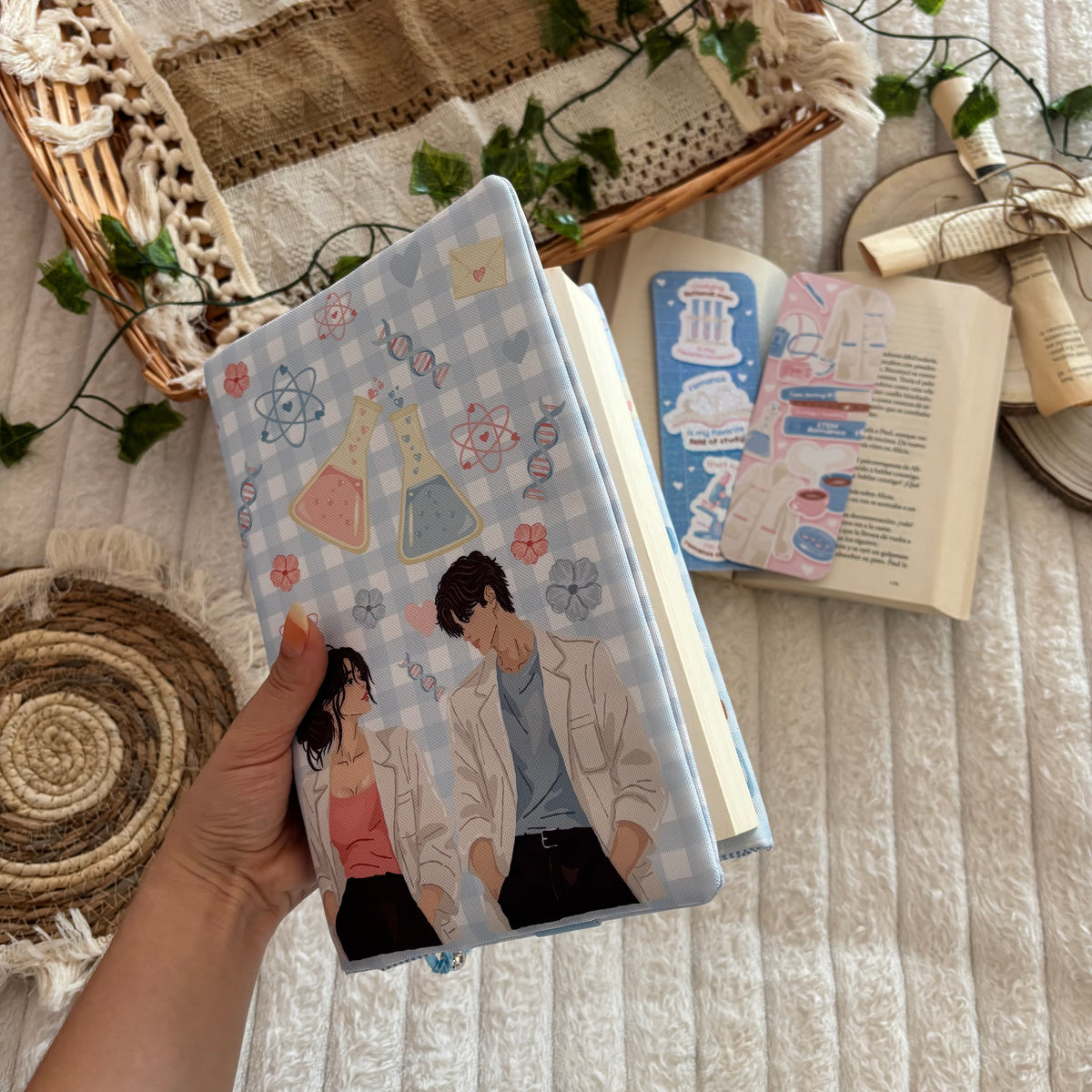 Funda ajustable impermeable inspirada en La hipótesis del amor impermeable