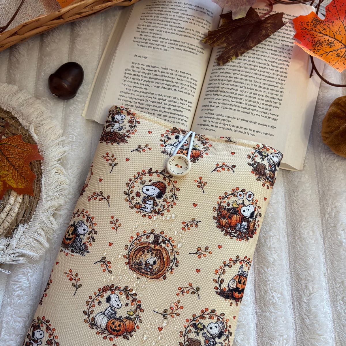 Funda literaria Hello autumn Snoopy impermeable