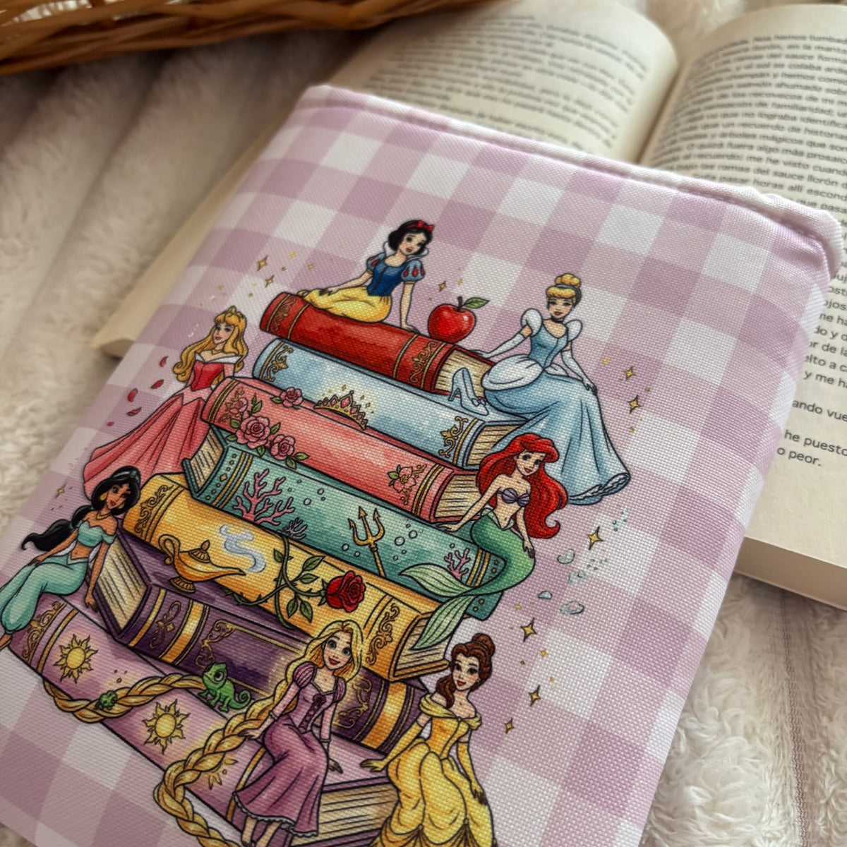 Funda kindle/kobo estantería princesas Disney impermeable
