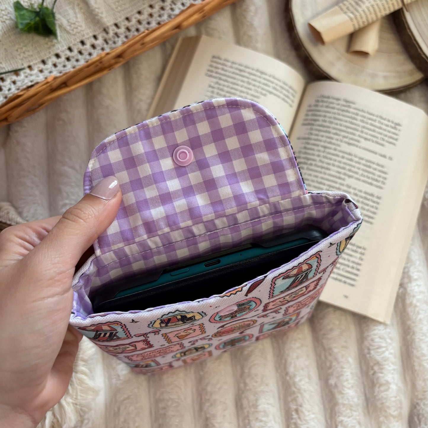 Funda kindle/kobo libra colour summer readers club impermeable