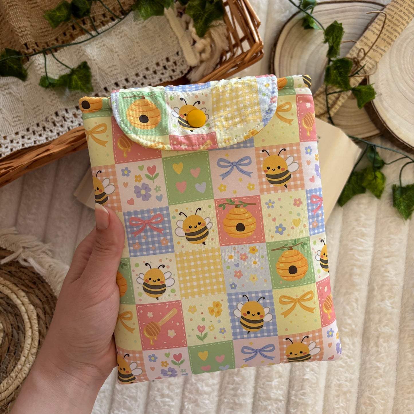 Funda kindle/kobo libra colour abejitas