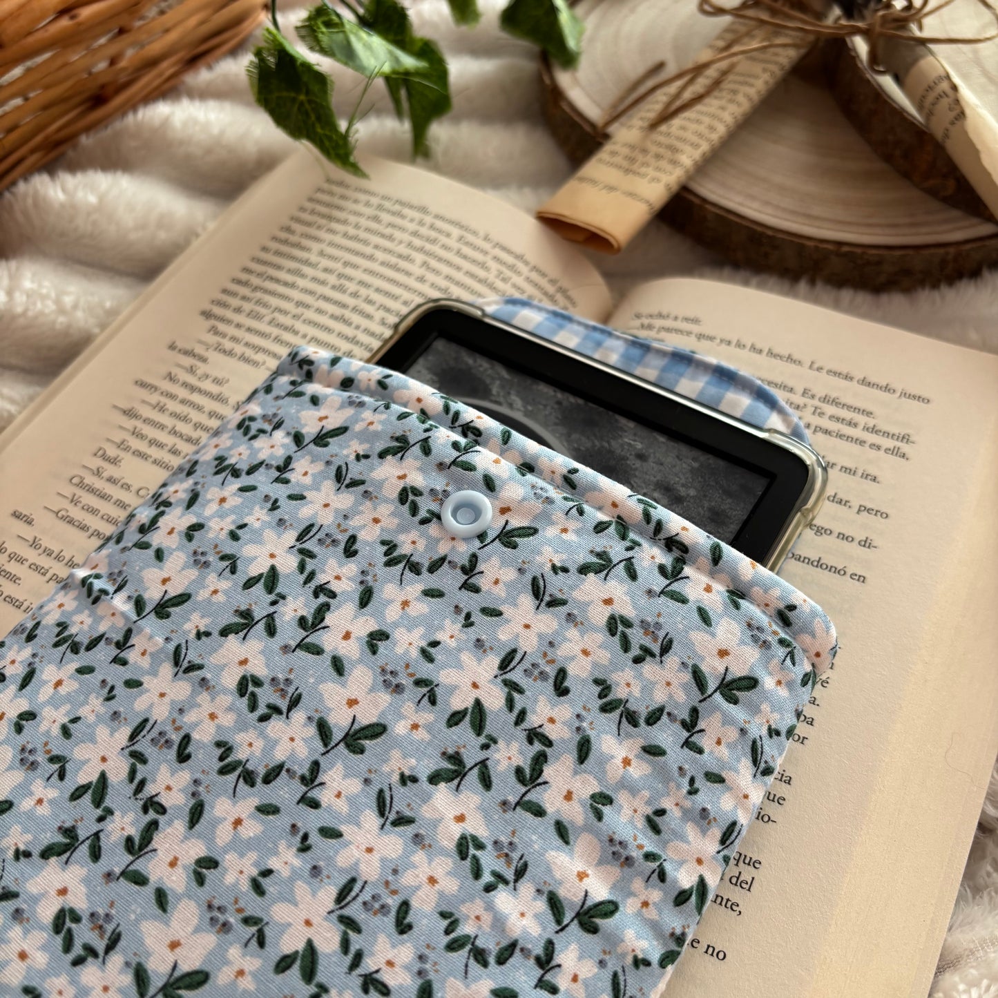 Funda para ebook Margaret en azul