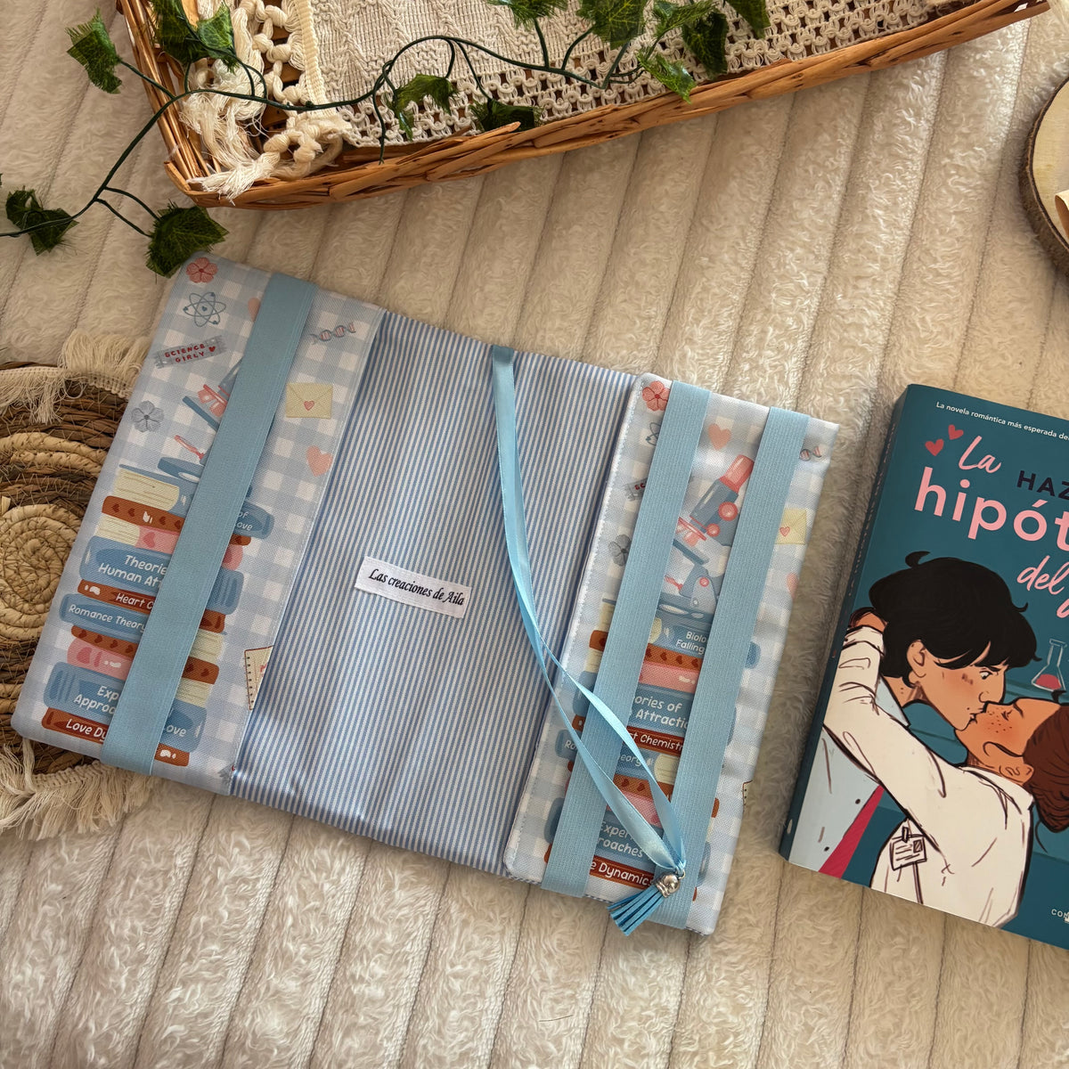 Funda ajustable impermeable inspirada en La hipótesis del amor impermeable