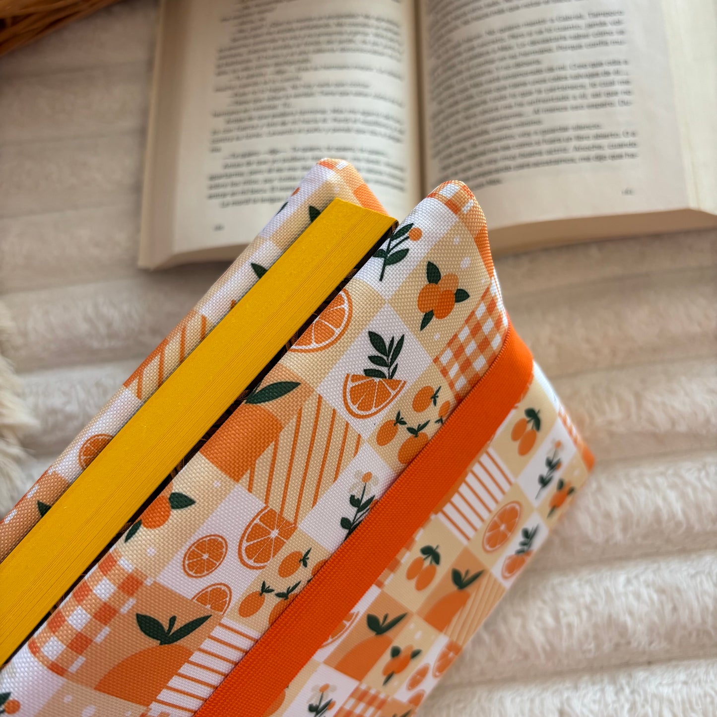 Funda ajustable naranjada impermeable
