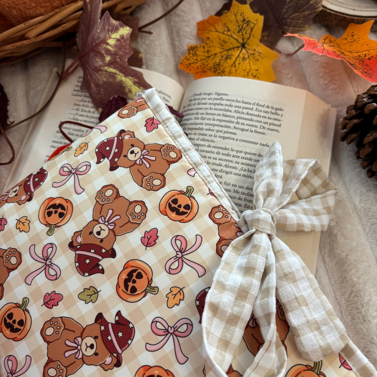 Funda literaria ositos spooky