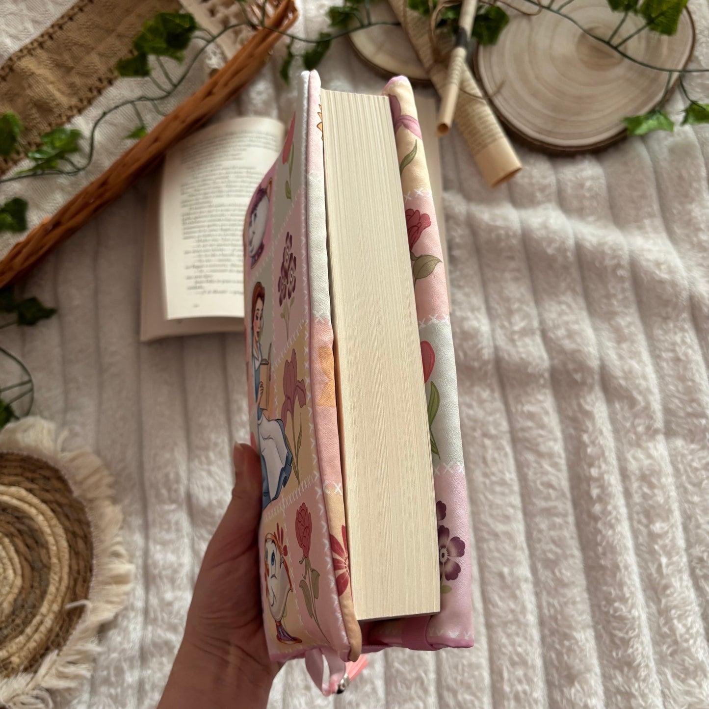 Funda ajustable Bella en primavera