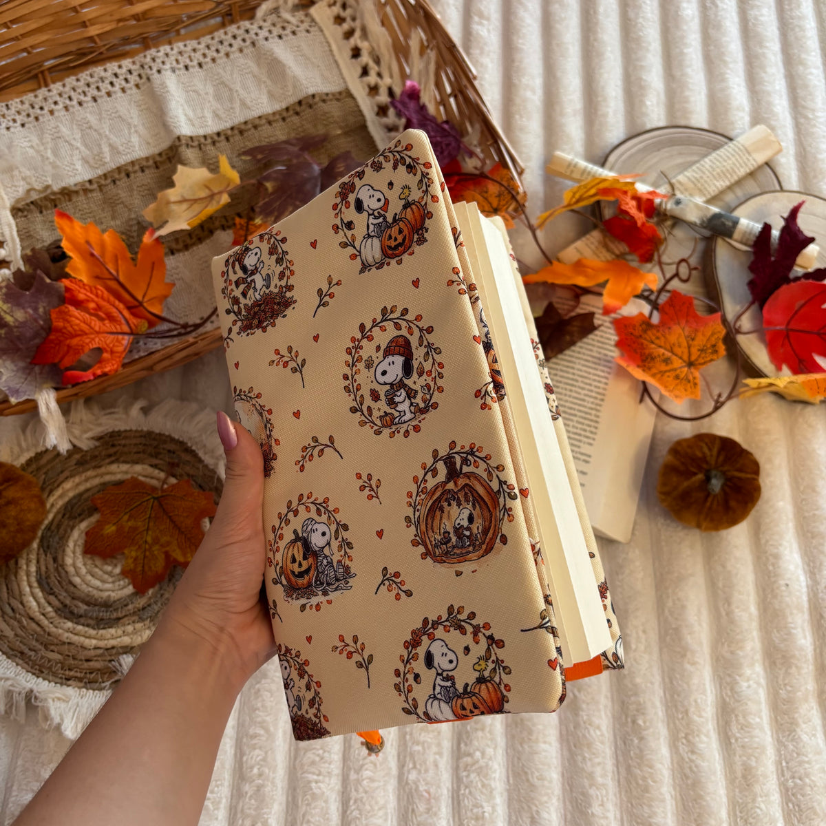 Funda ajustable Hello Autumn Snoopy impermeable